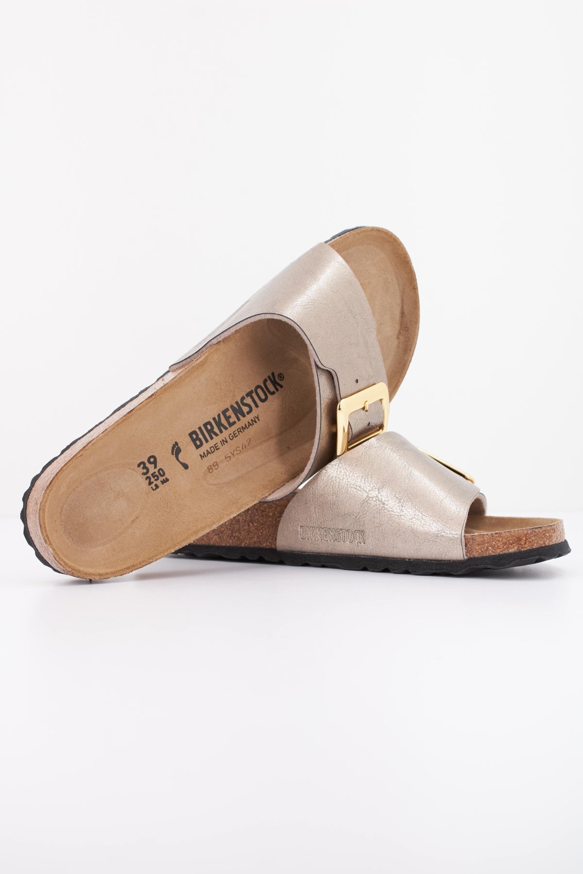 BIRKENSTOCK CATALINA LUXE BUCKLE en color BRONCE  (5)