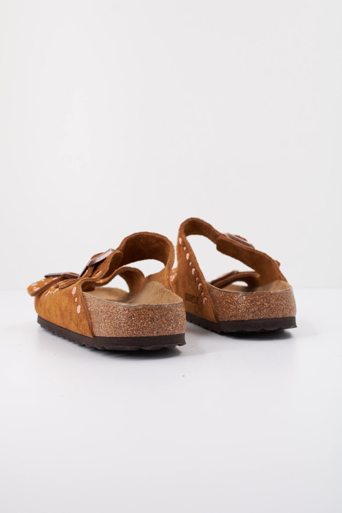 BIRKENSTOCK ARIZONA RIVET SUEDE LEATHER en color MARRON  (4)