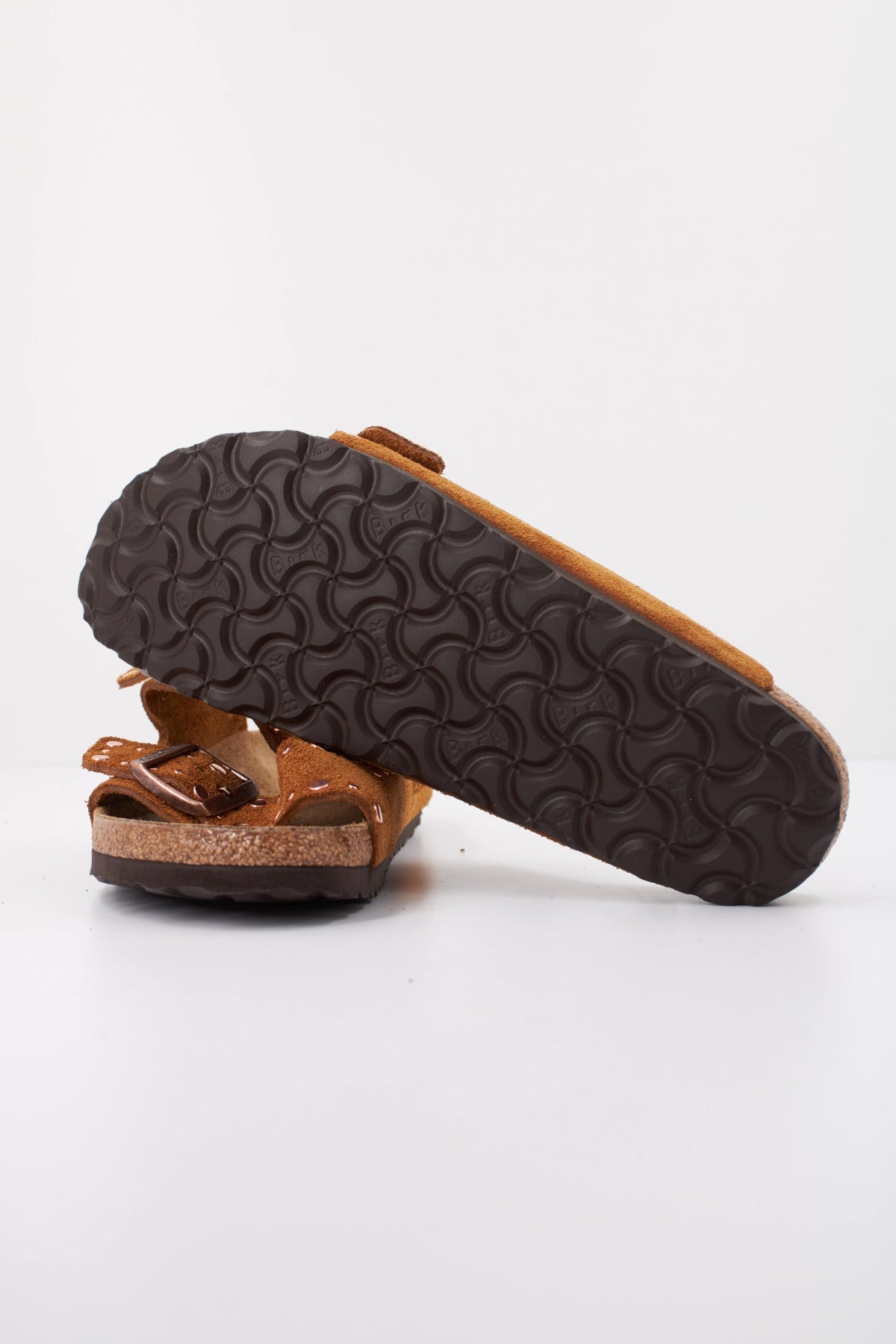 BIRKENSTOCK ARIZONA RIVET SUEDE LEATHER en color MARRON  (5)