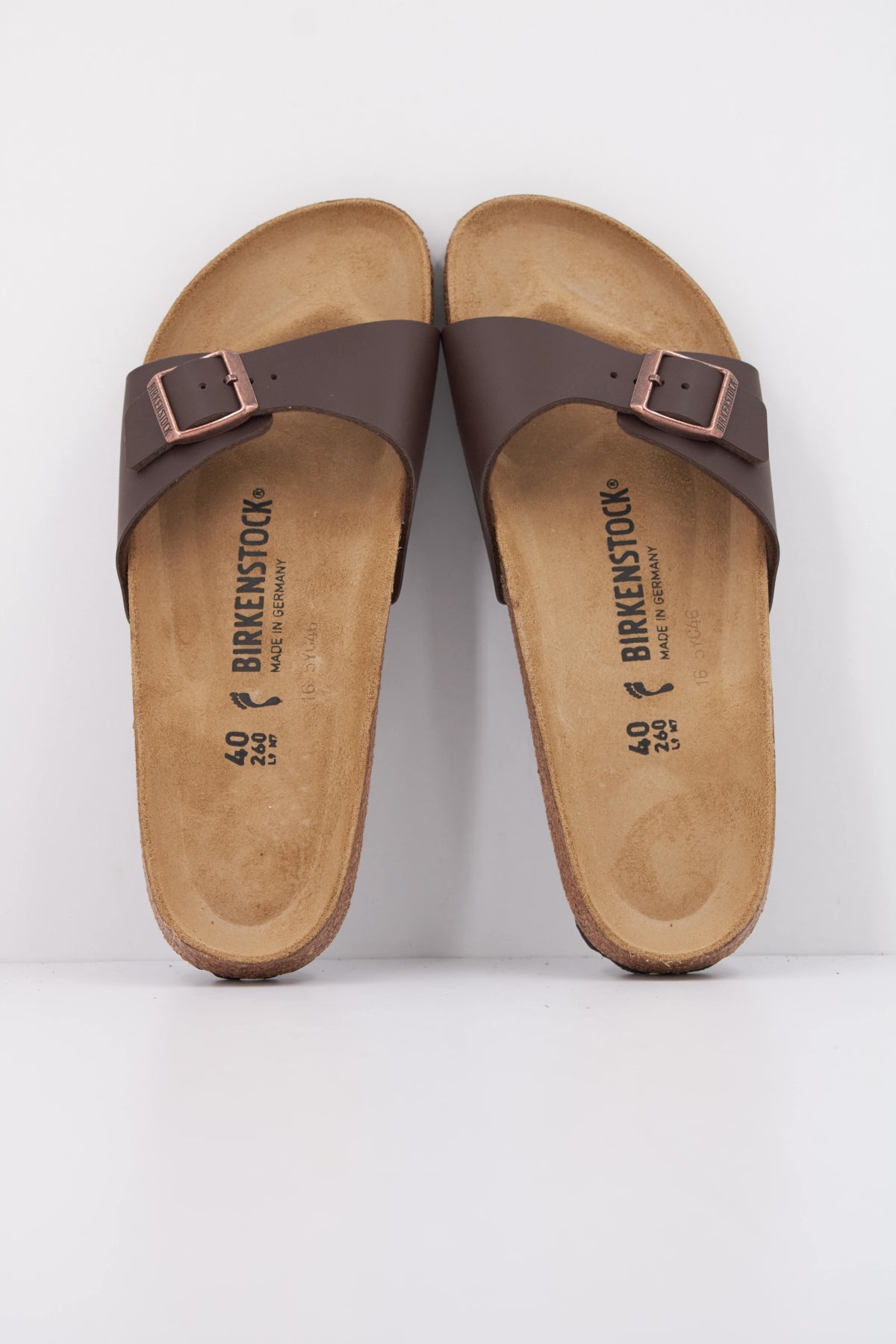BIRKENSTOCK MADRID BS en color MARRON  (3)