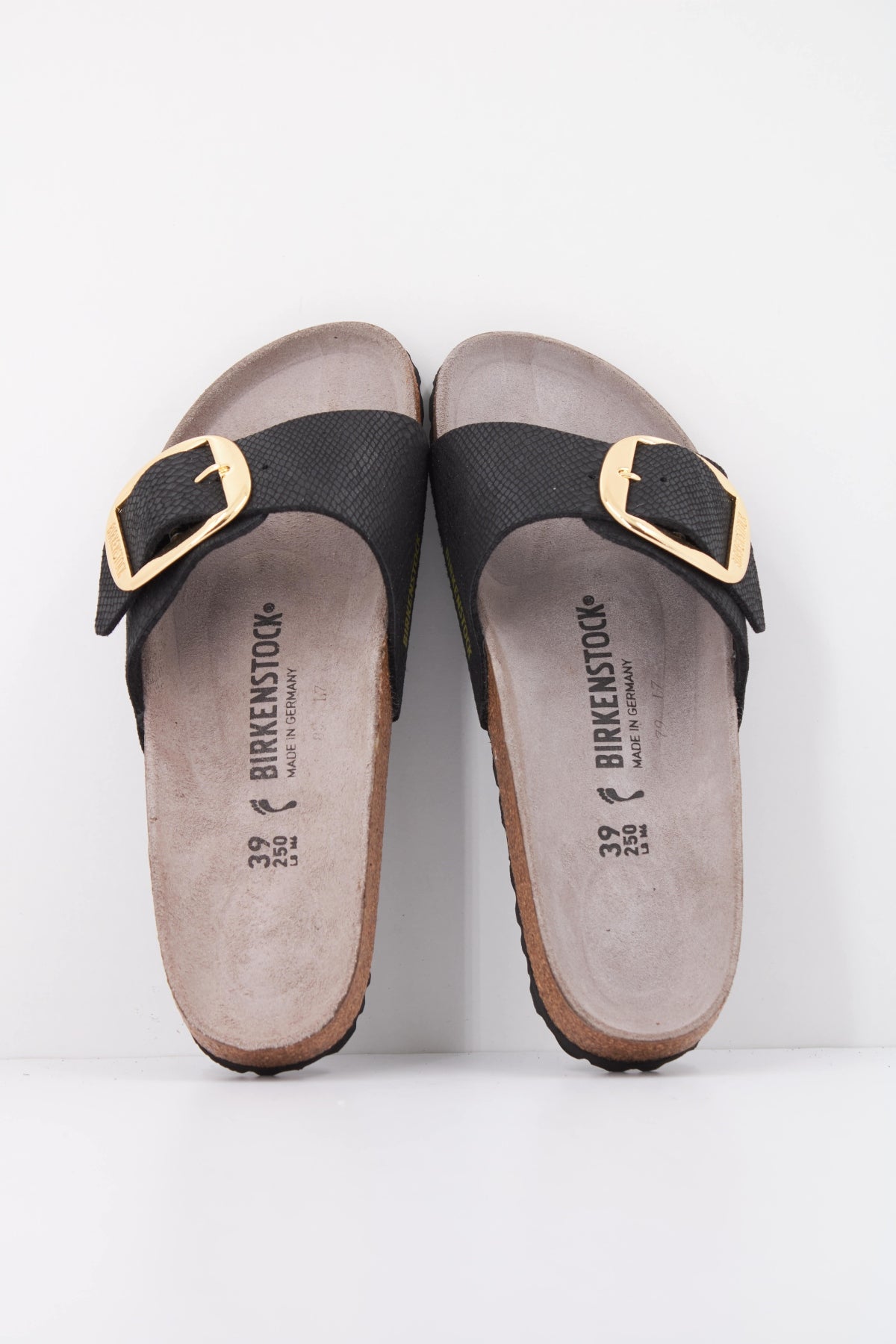 BIRKENSTOCK BI  en color NEGRO  (3)