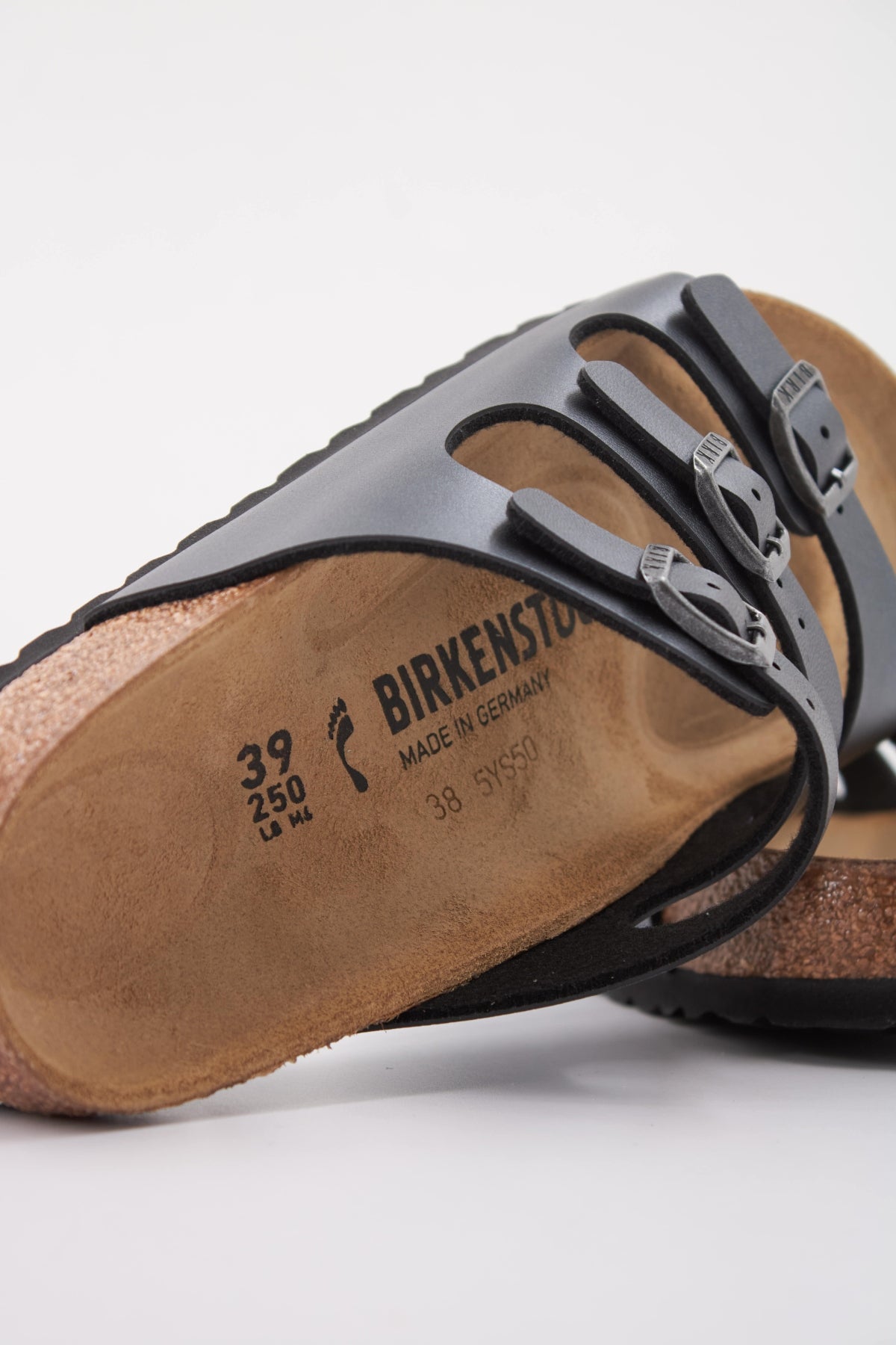 BIRKENSTOCK BI en color PLATA  (5)