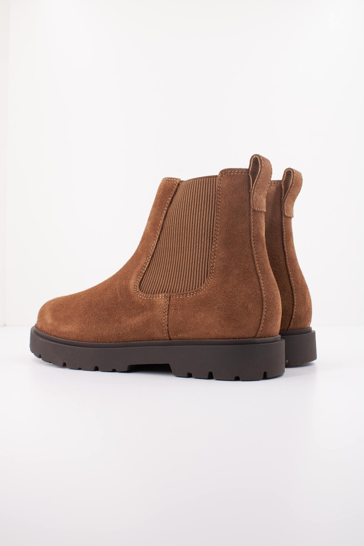 BIRKENSTOCK BI HIGHWOOD SUEDE LEATHER en color MARRON  (4)