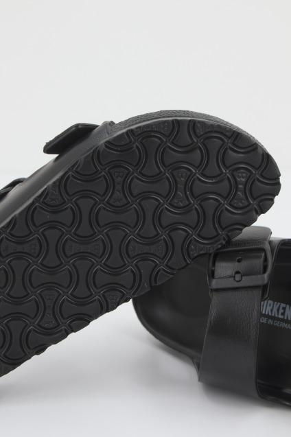 BIRKENSTOCK ARIZONA EVA en color NEGRO  (3)