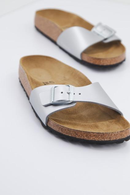 BIRKENSTOCK MADRID BF en color PLATA  (1)