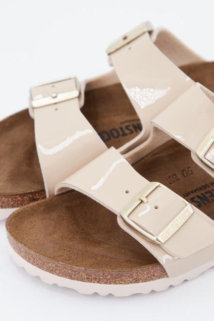 BIRKENSTOCK Arizona BF Patent en color NUDE  (2)