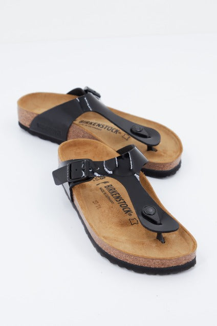 BIRKENSTOCK Gizeh BF Patent en color NEGRO  (1)