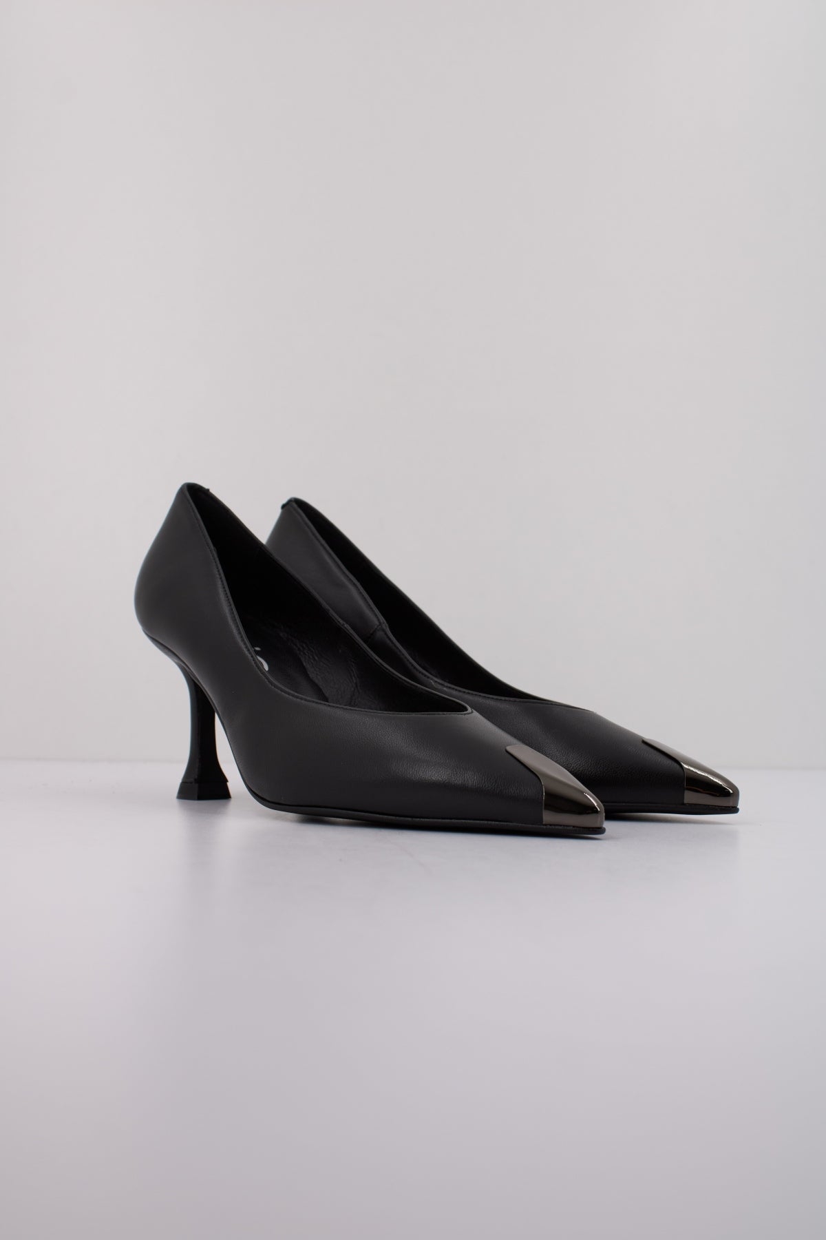 ARGENTA D en color NEGRO  (2)