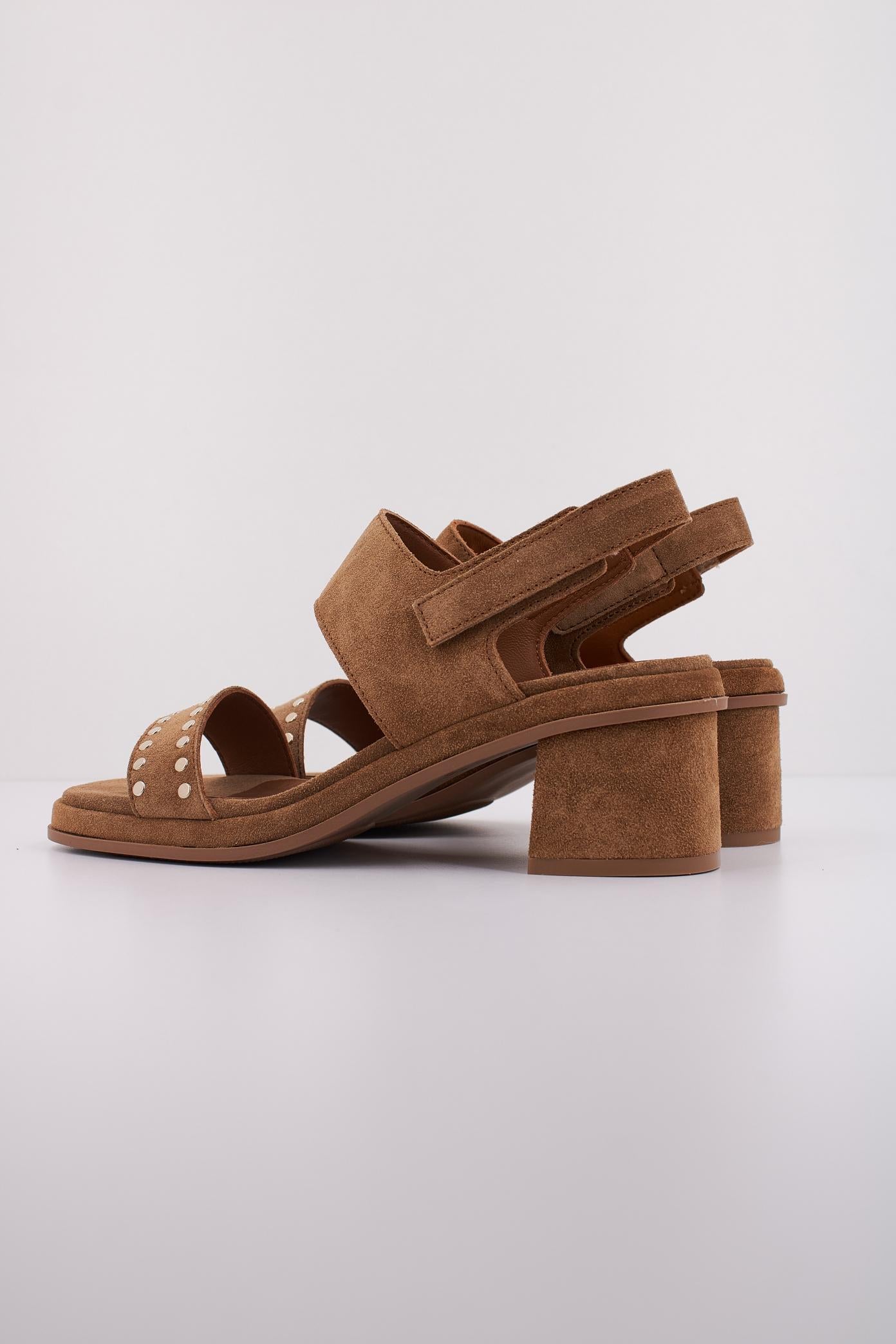 ALPE   en color MARRON CLARO  (4)