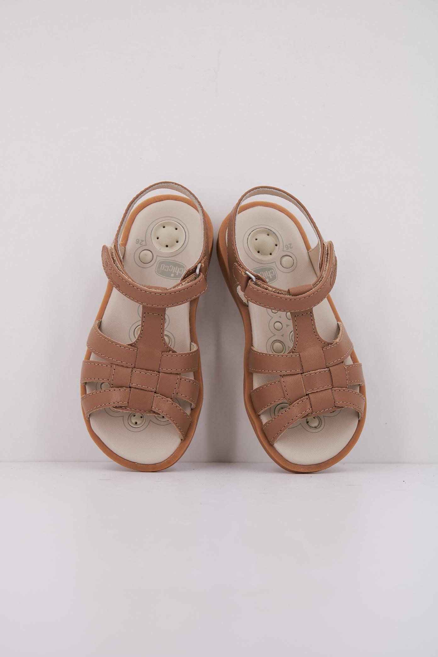 CHICCO CARMYS en color MARRON  (3)