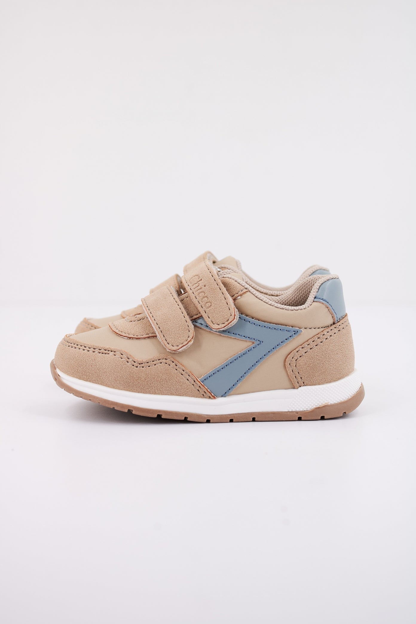CHICCO GOOD en color BEIS  (1)