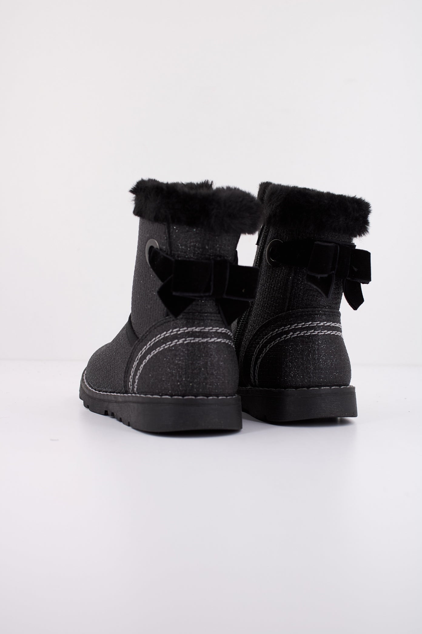 CHICCO ANKLE FRUTTA en color NEGRO  (4)