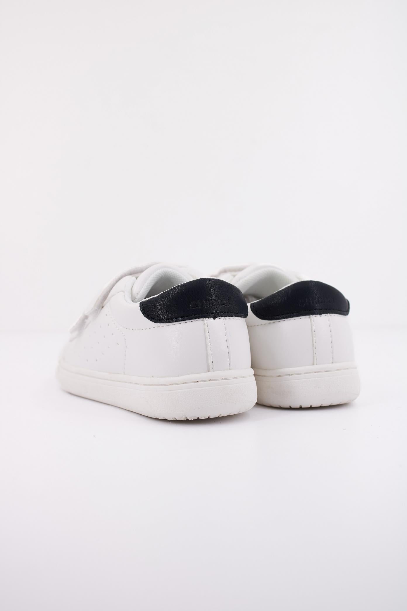 CHICCO CLESS en color BLANCO  (4)