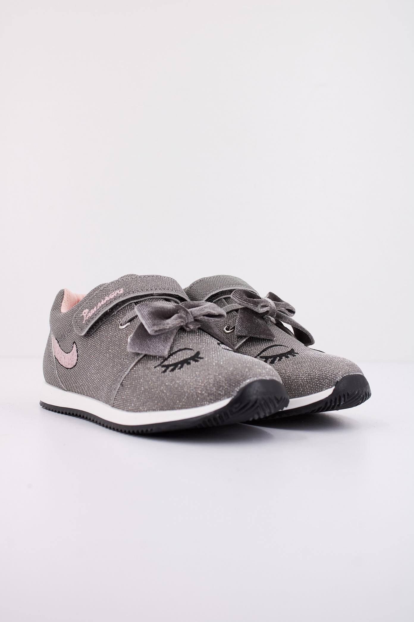 CHICCO FIONNERY en color PLATA  (2)