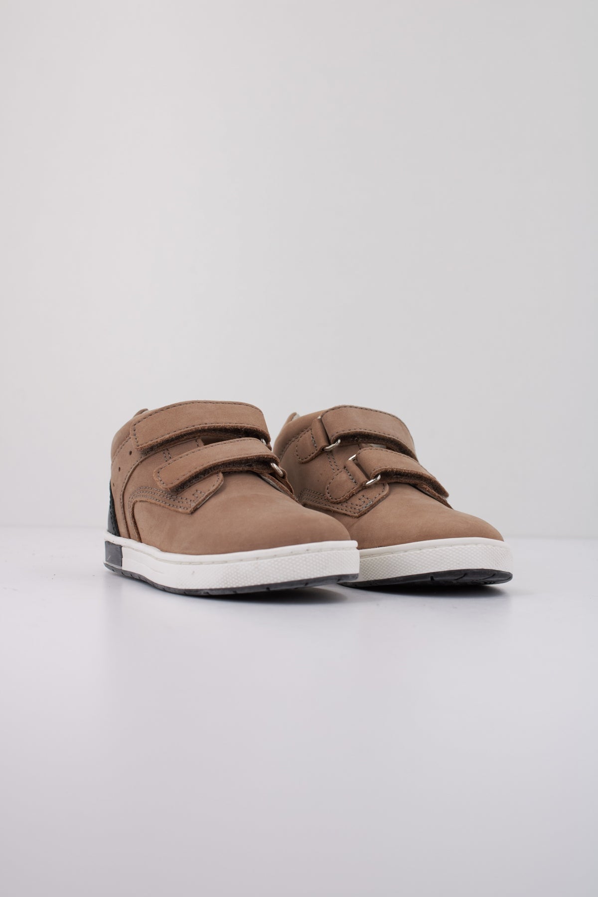 CHICCO CASALE en color MARRON CLARO  (2)