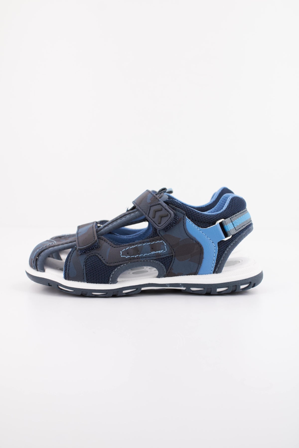CHICCO SANDALIA CAFFE en color AZUL  (1)