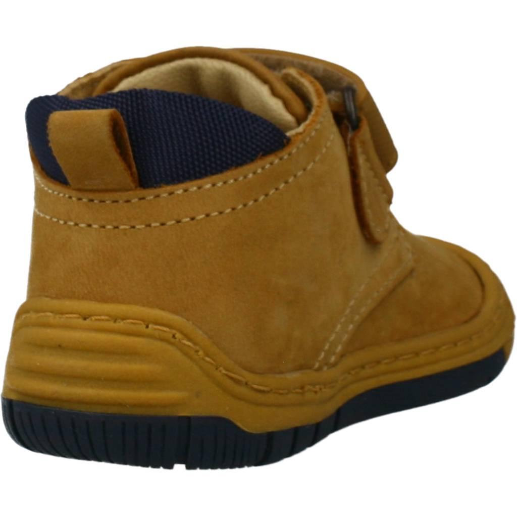 CHICCO DIKEN en color MARRON  (3)