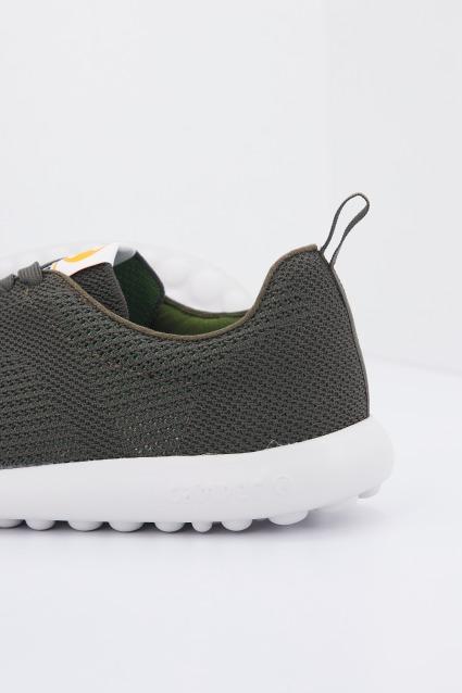 CAMPER  PELOTAS en color VERDE  (4)