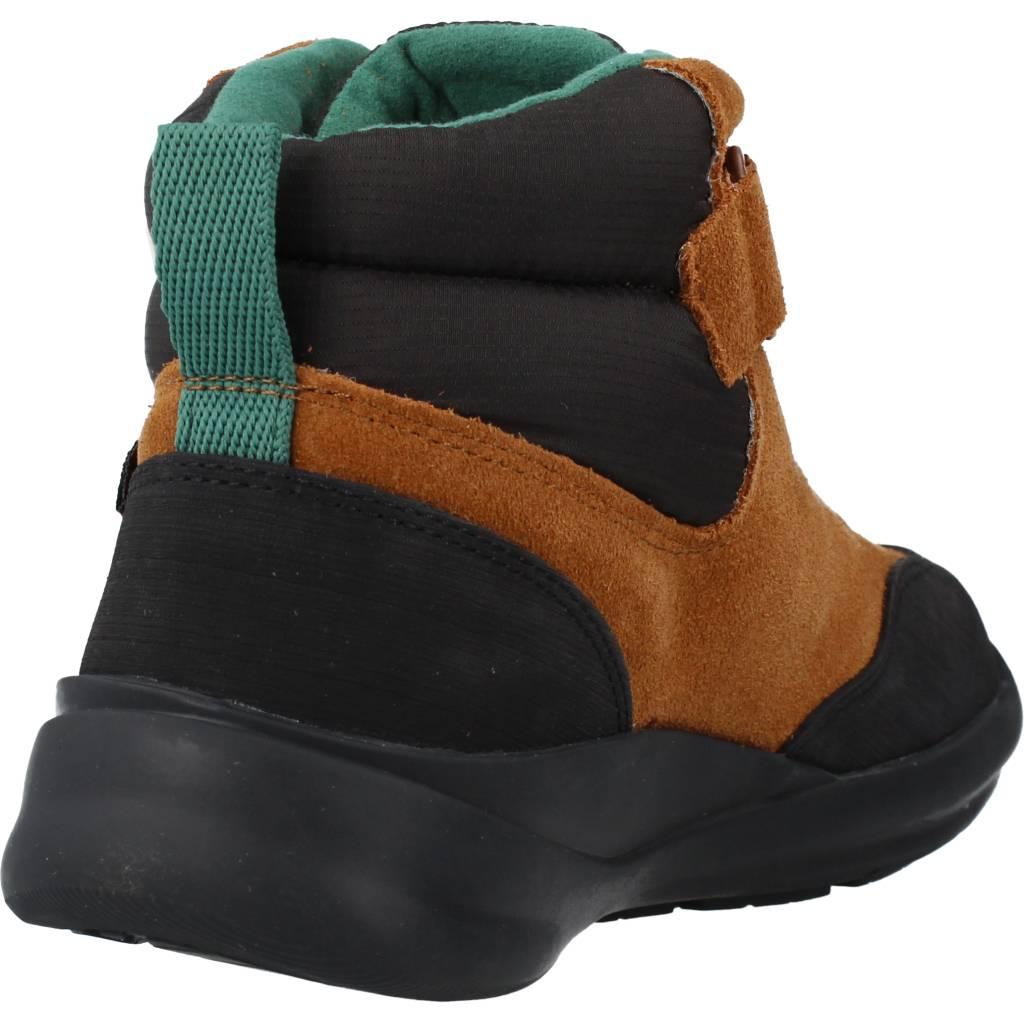 CAMPER  ERGO KIDS en color MARRON  (3)