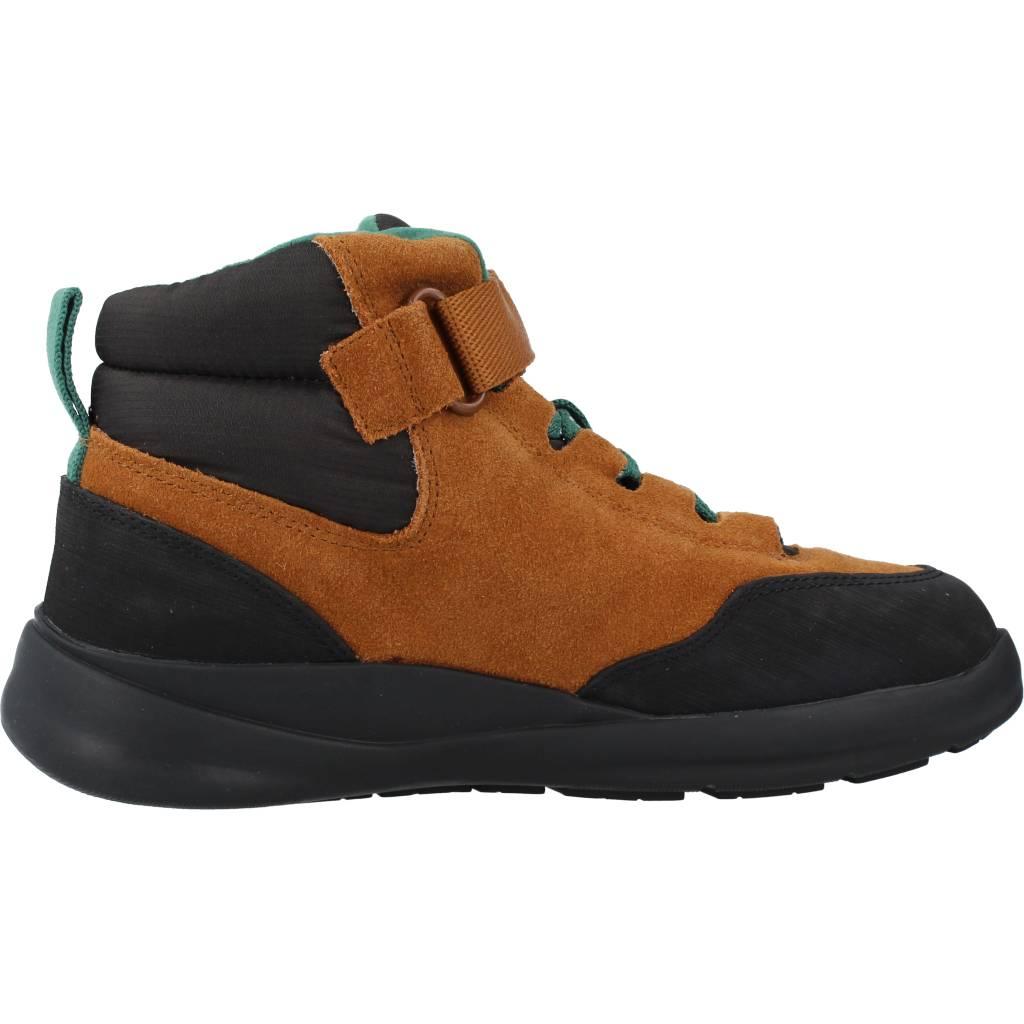 CAMPER  ERGO KIDS en color MARRON  (4)