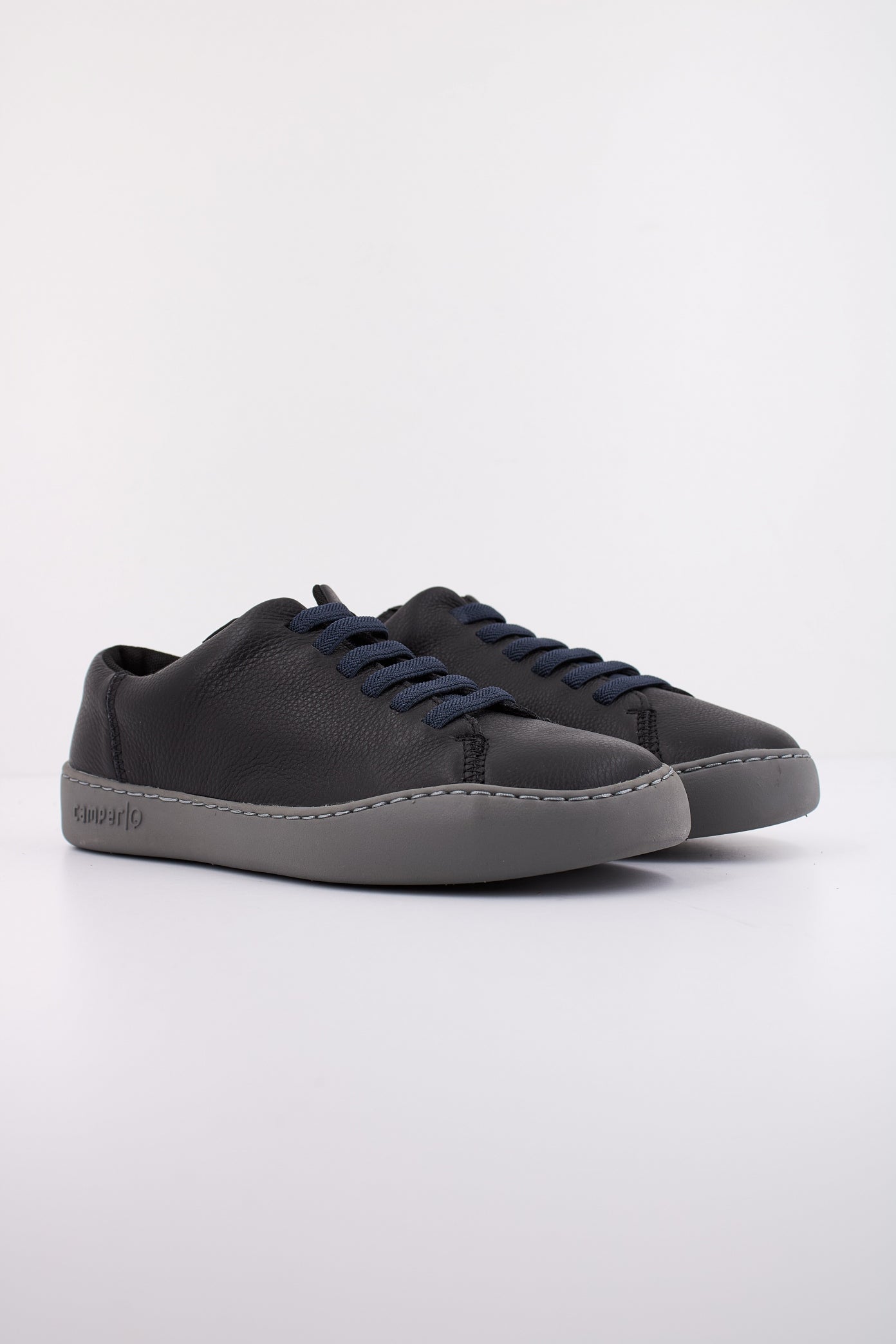 CAMPER TOURING RY en color NEGRO  (2)