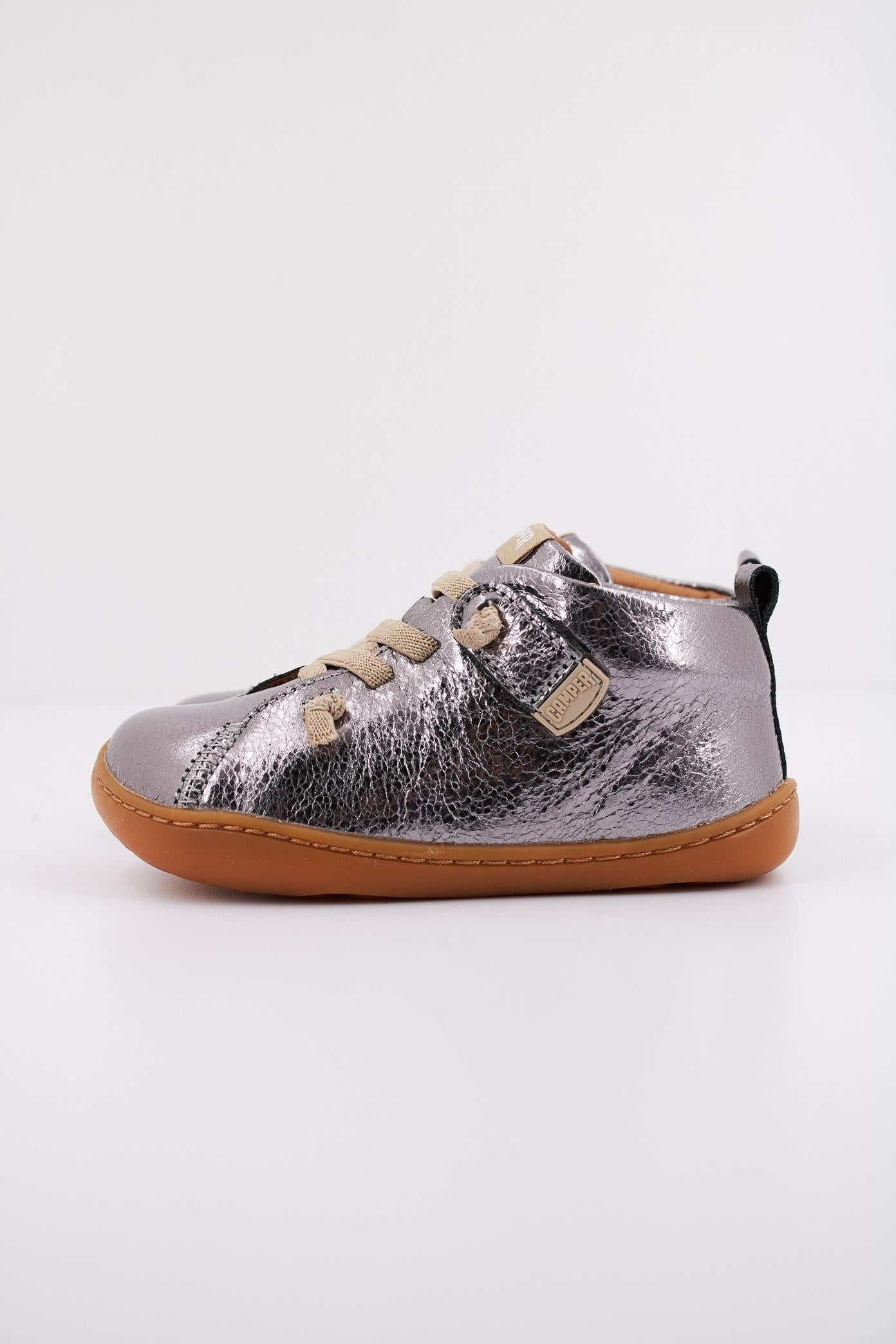 CAMPER PEU CAMI FW en color GRIS  (1)