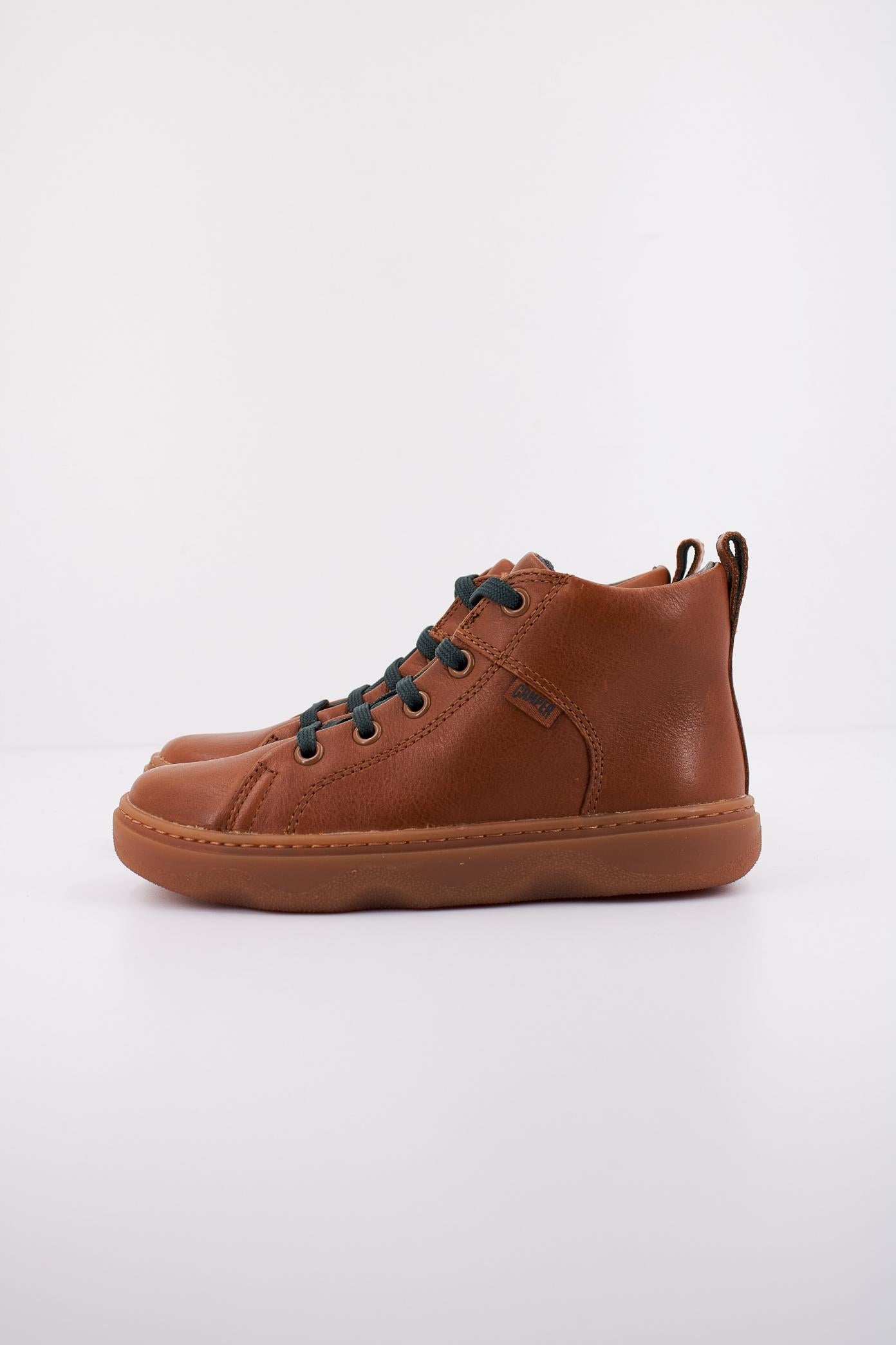 CAMPER KIDDO en color MARRON  (1)