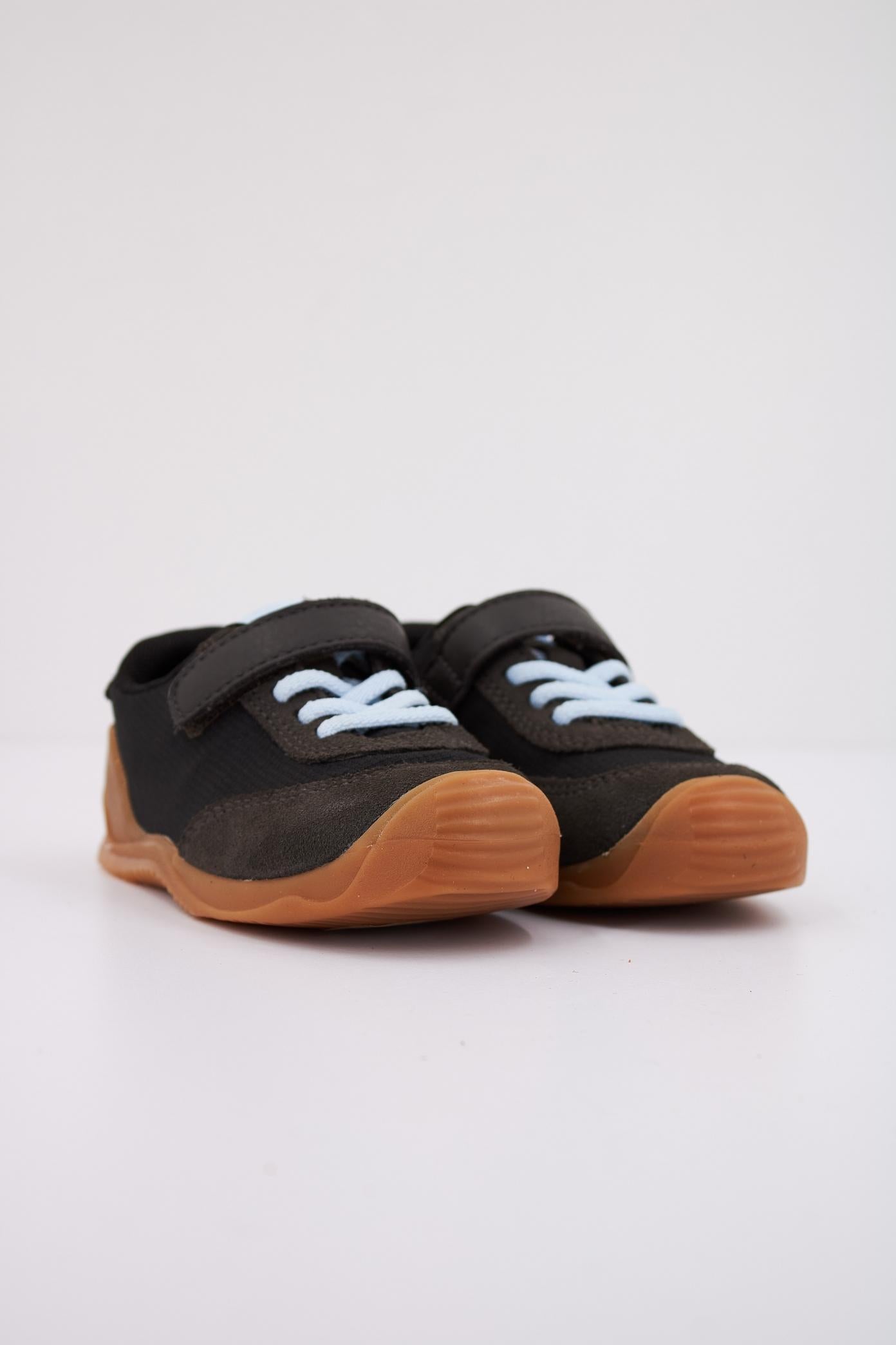 CAMPER CAMISOLE en color NEGRO  (2)