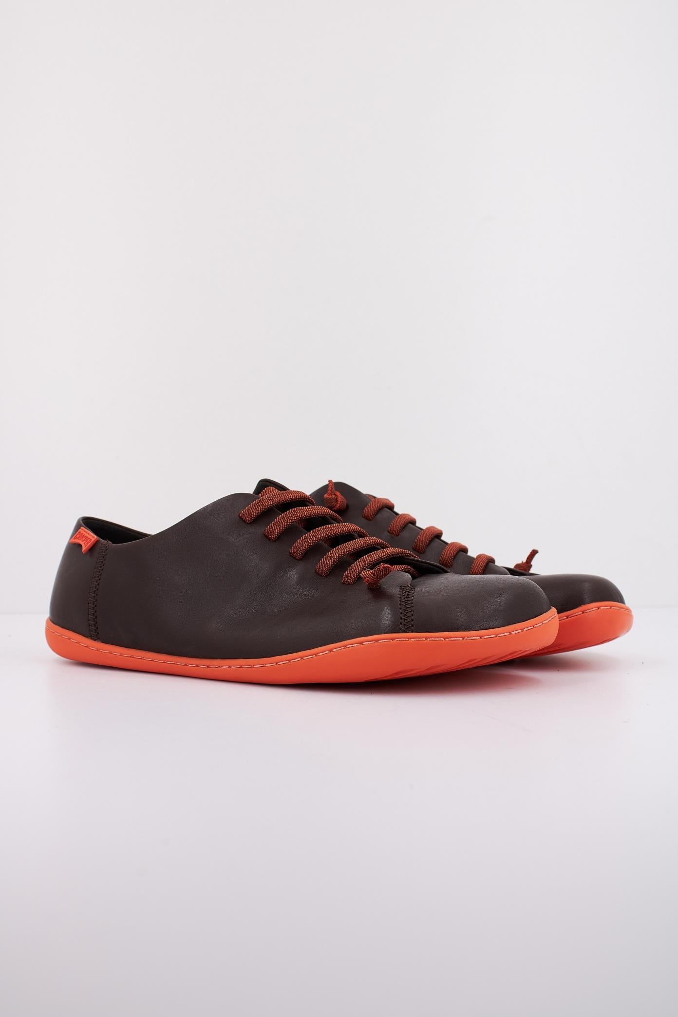CAMPER PEU CAMI en color MARRON  (2)