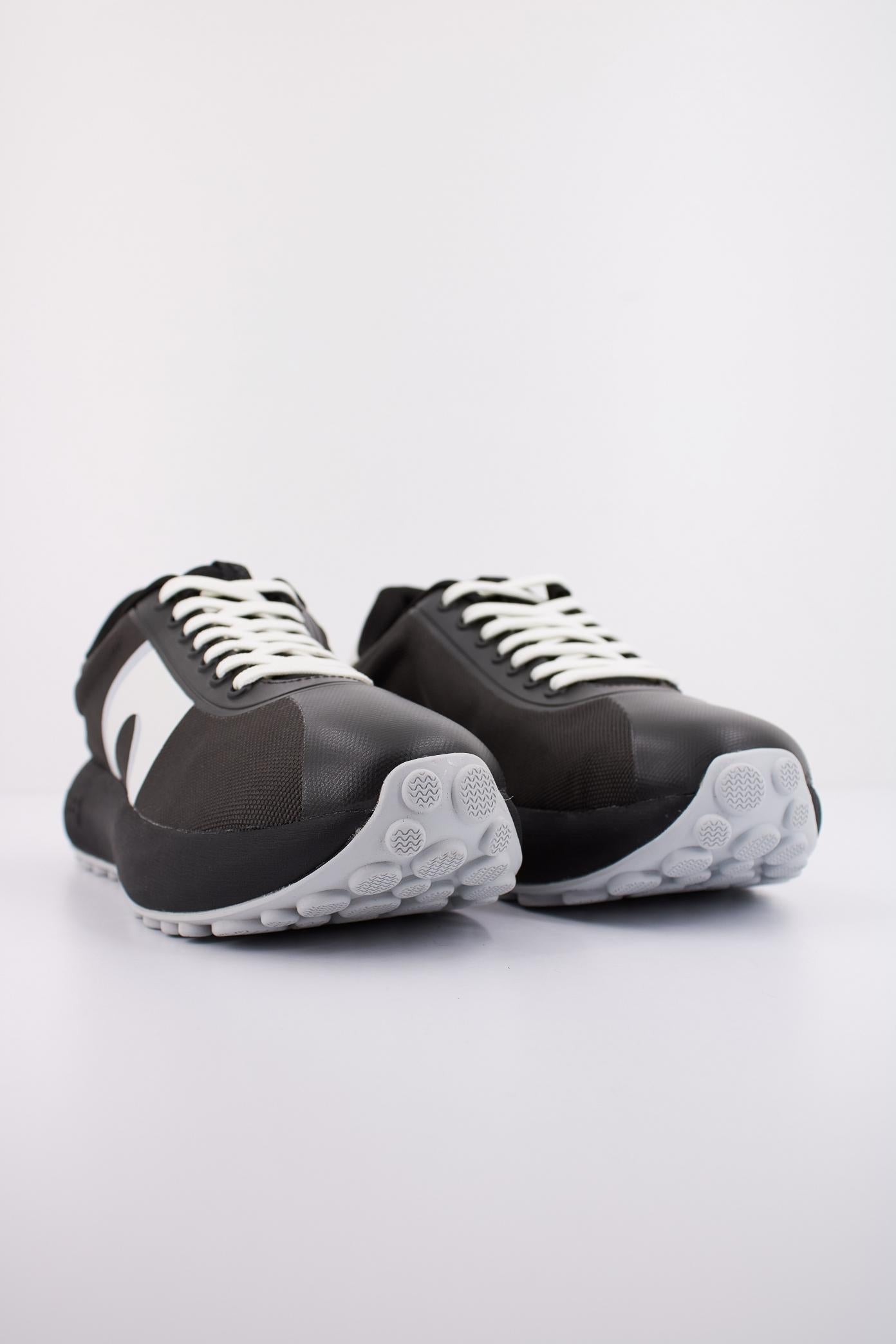 CAMPER PELOTAS ATHENS en color GRIS  (2)