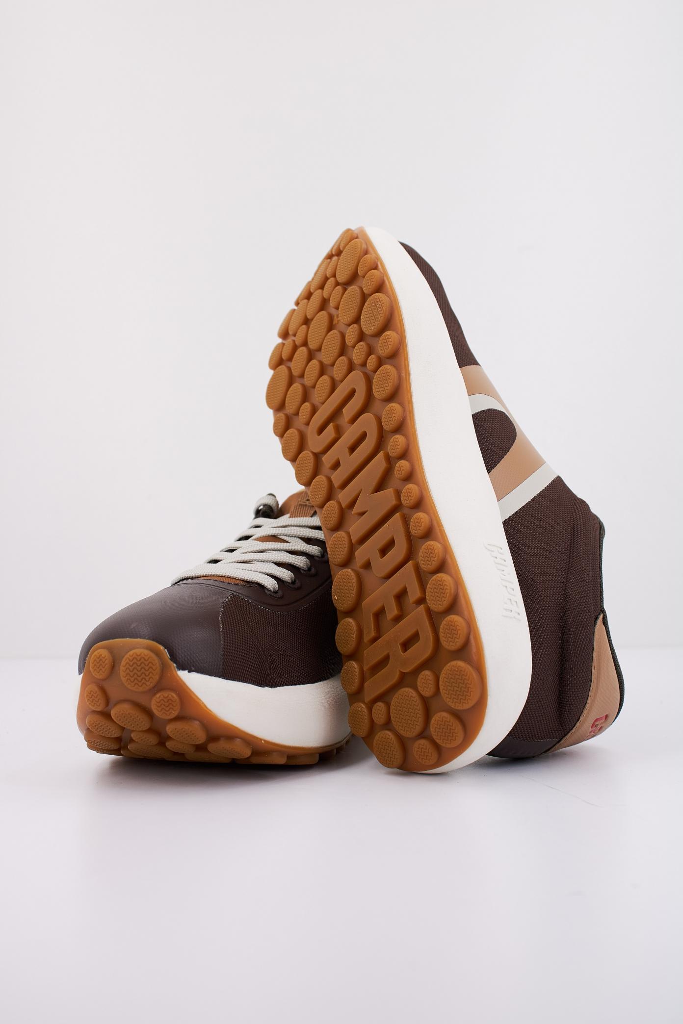 CAMPER PELOTAS ATHENS en color MARRON  (5)