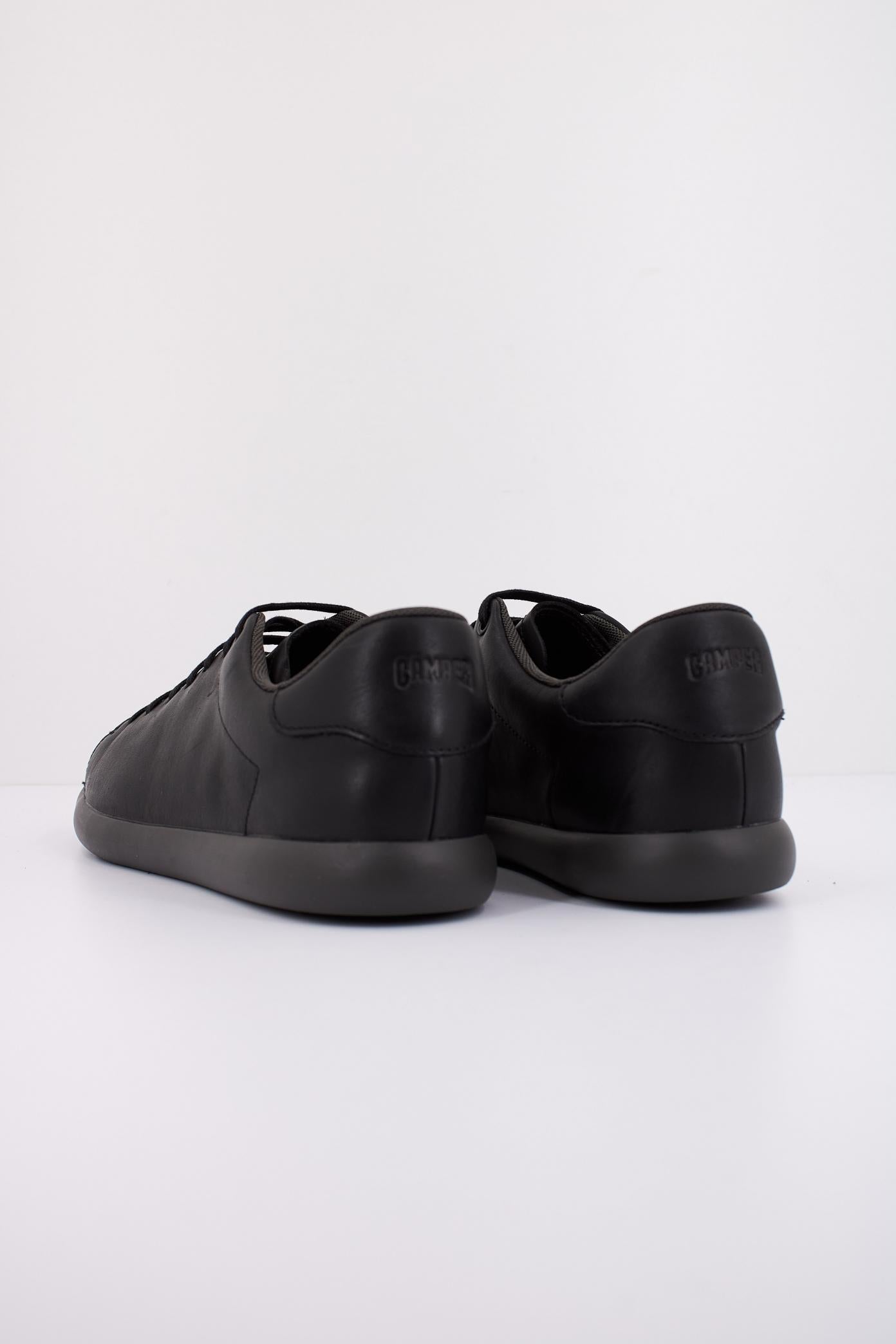 CAMPER PELOTAS SOLLER en color NEGRO  (4)