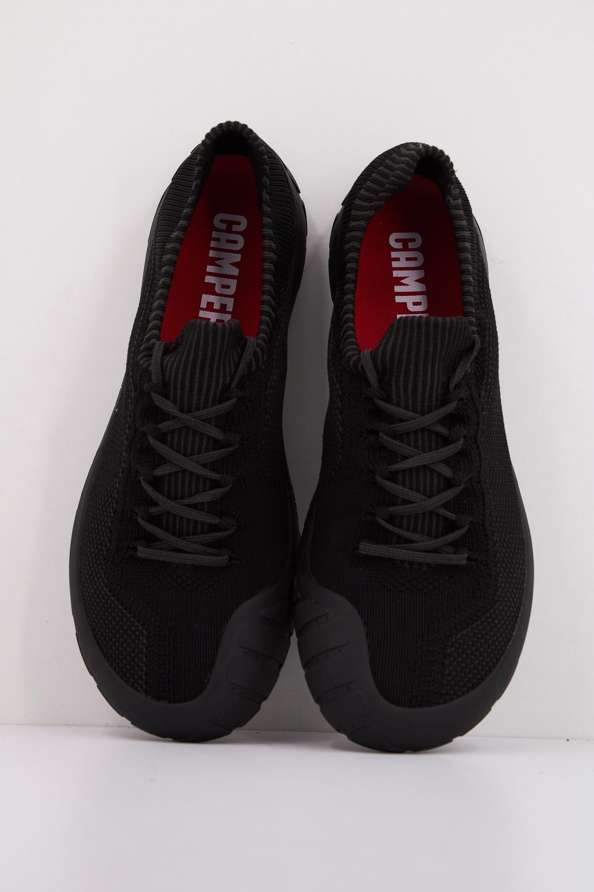 CAMPER PEU PATH en color NEGRO  (3)