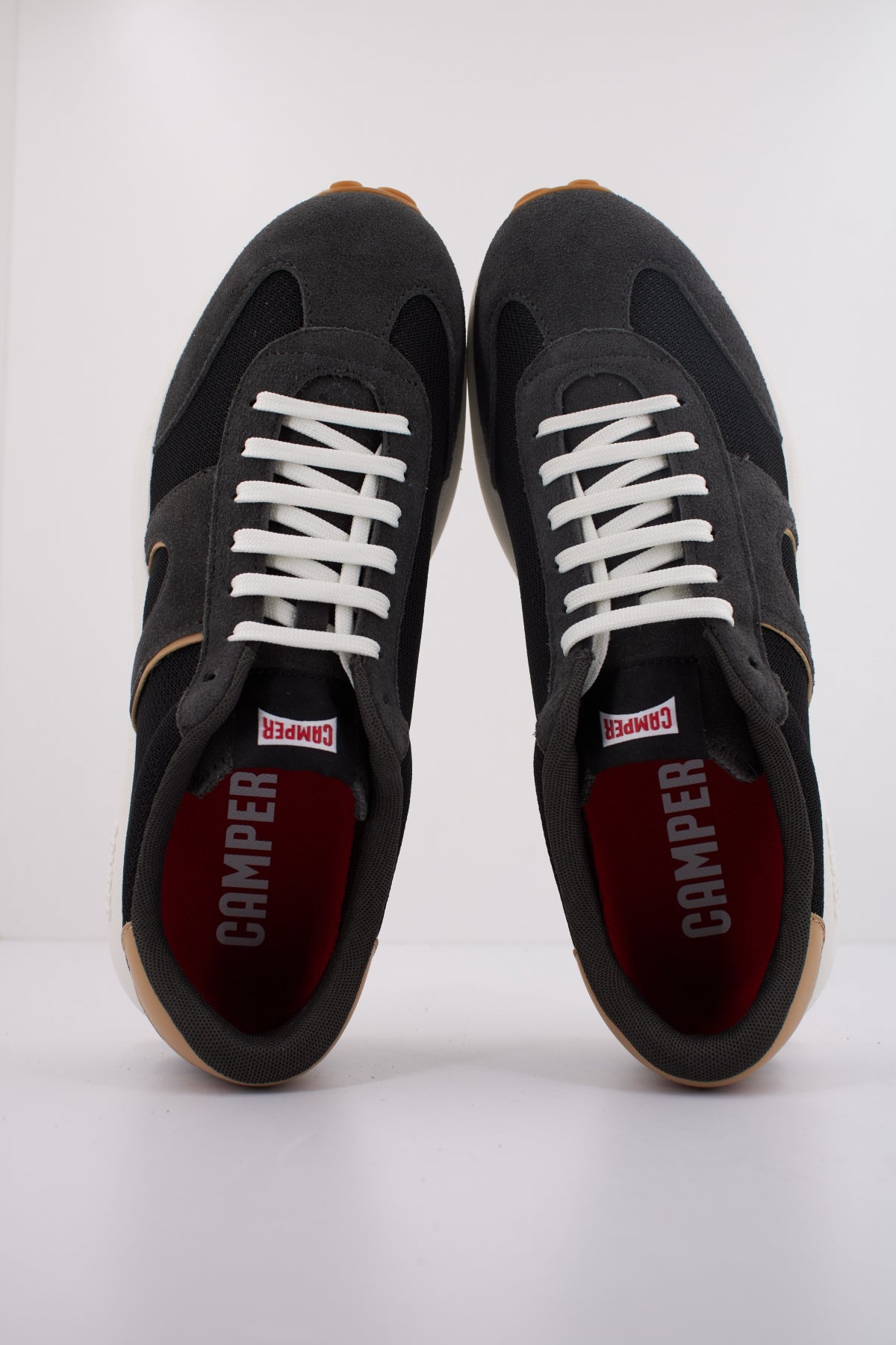 CAMPER PELOTAS ATHENS en color NEGRO  (3)