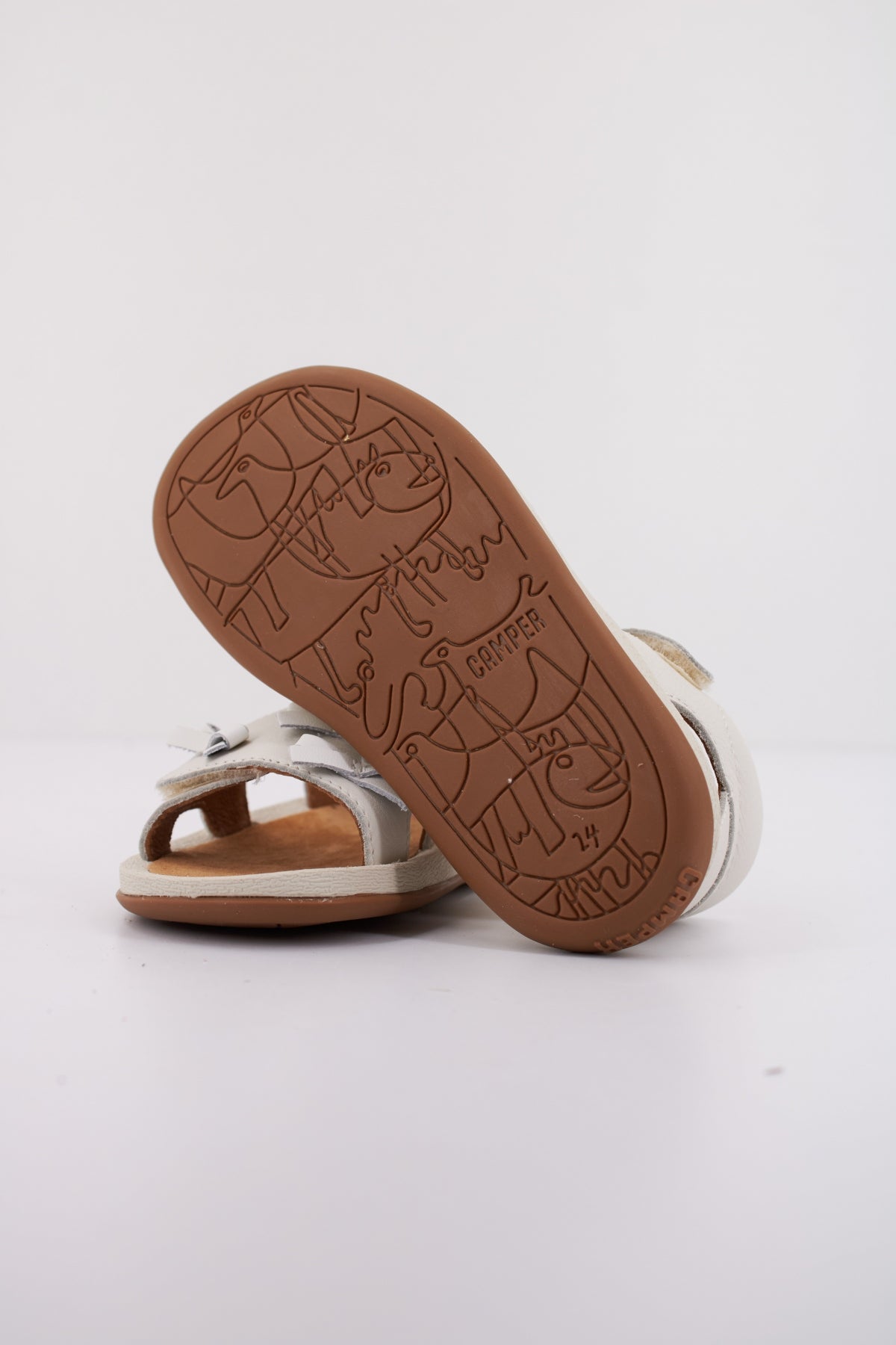 CAMPER TWS FW en color BLANCO  (5)