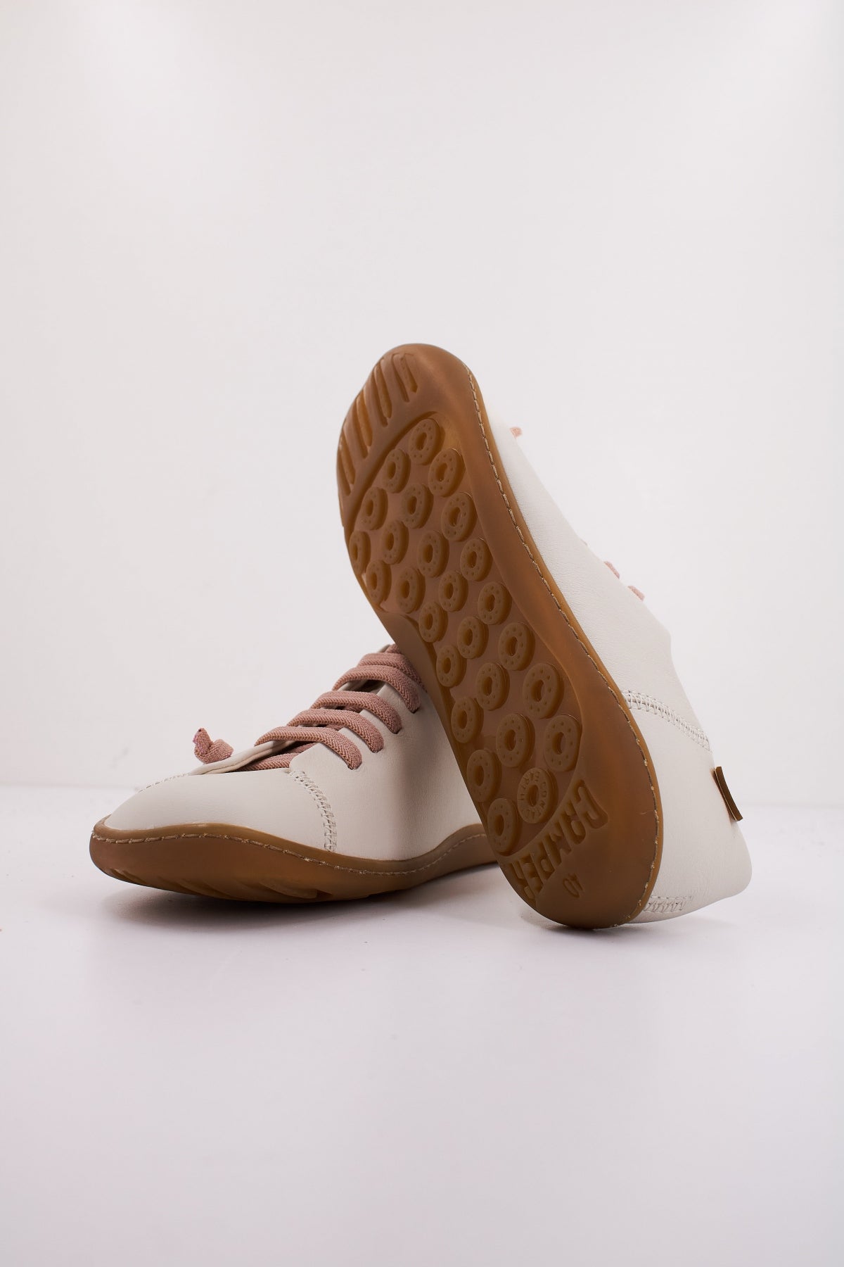 CAMPER K  en color BLANCO  (5)