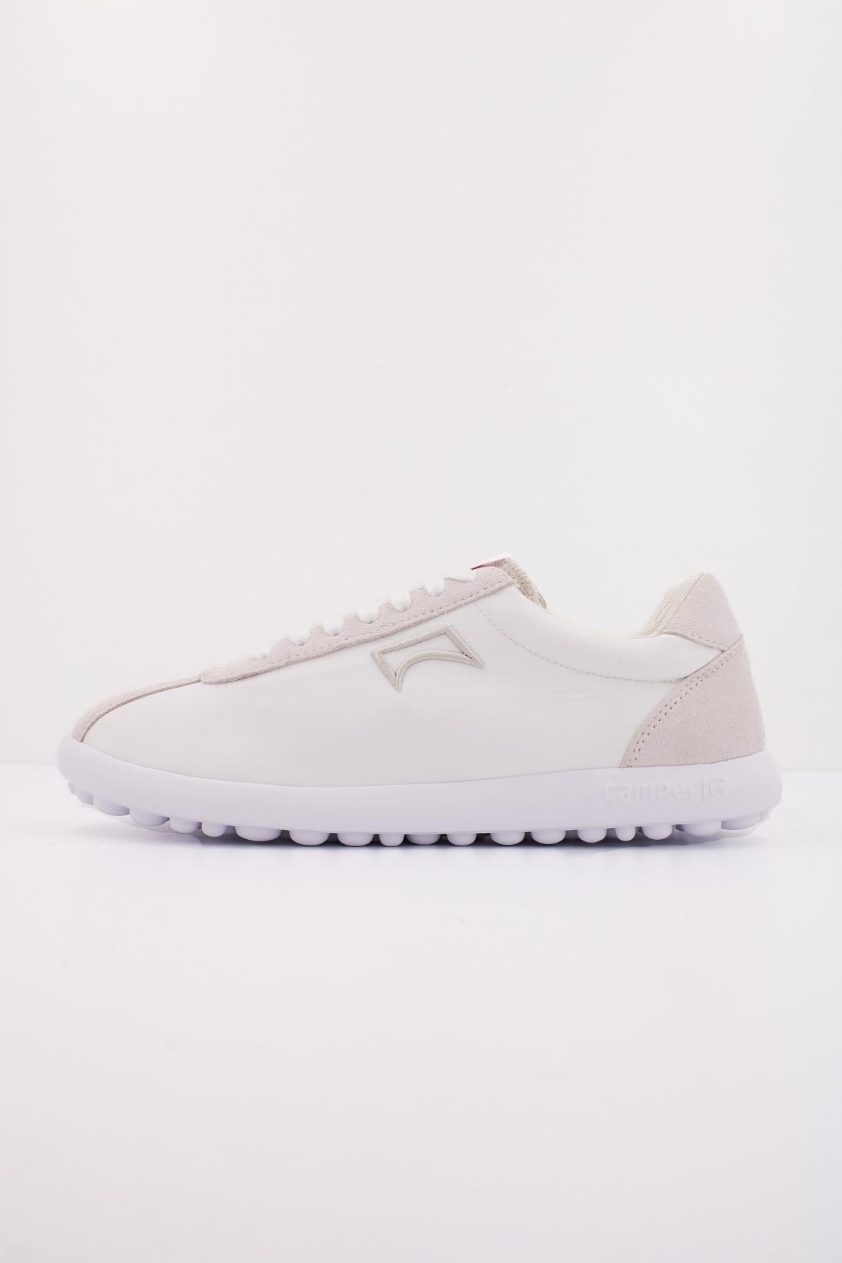 CAMPER PELOTAS XLF en color BLANCO  (1)