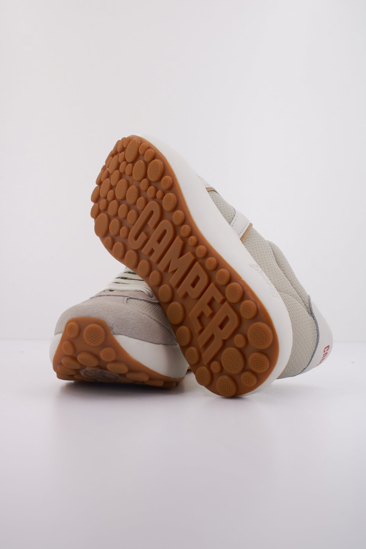 CAMPER PELOTAS ATHENS en color GRIS  (5)