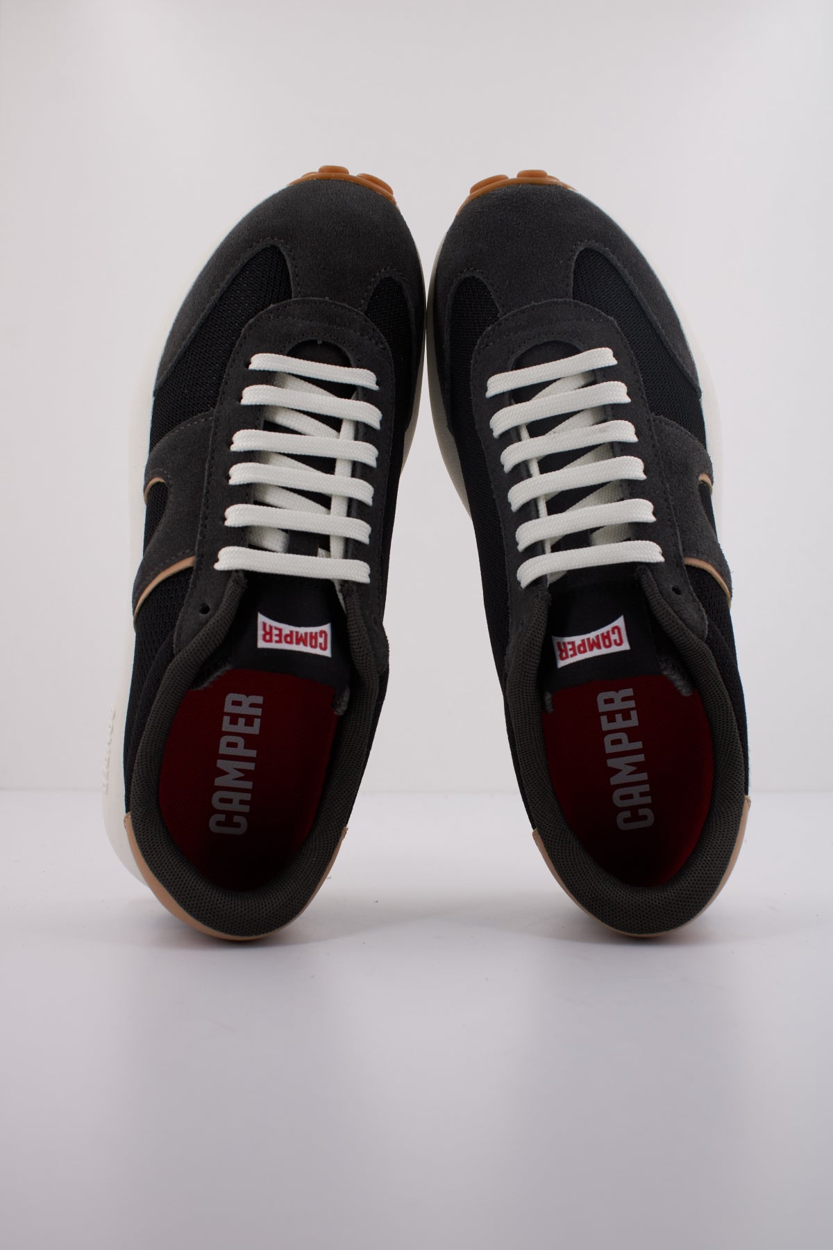 CAMPER PELOTAS ATHENS en color NEGRO  (3)