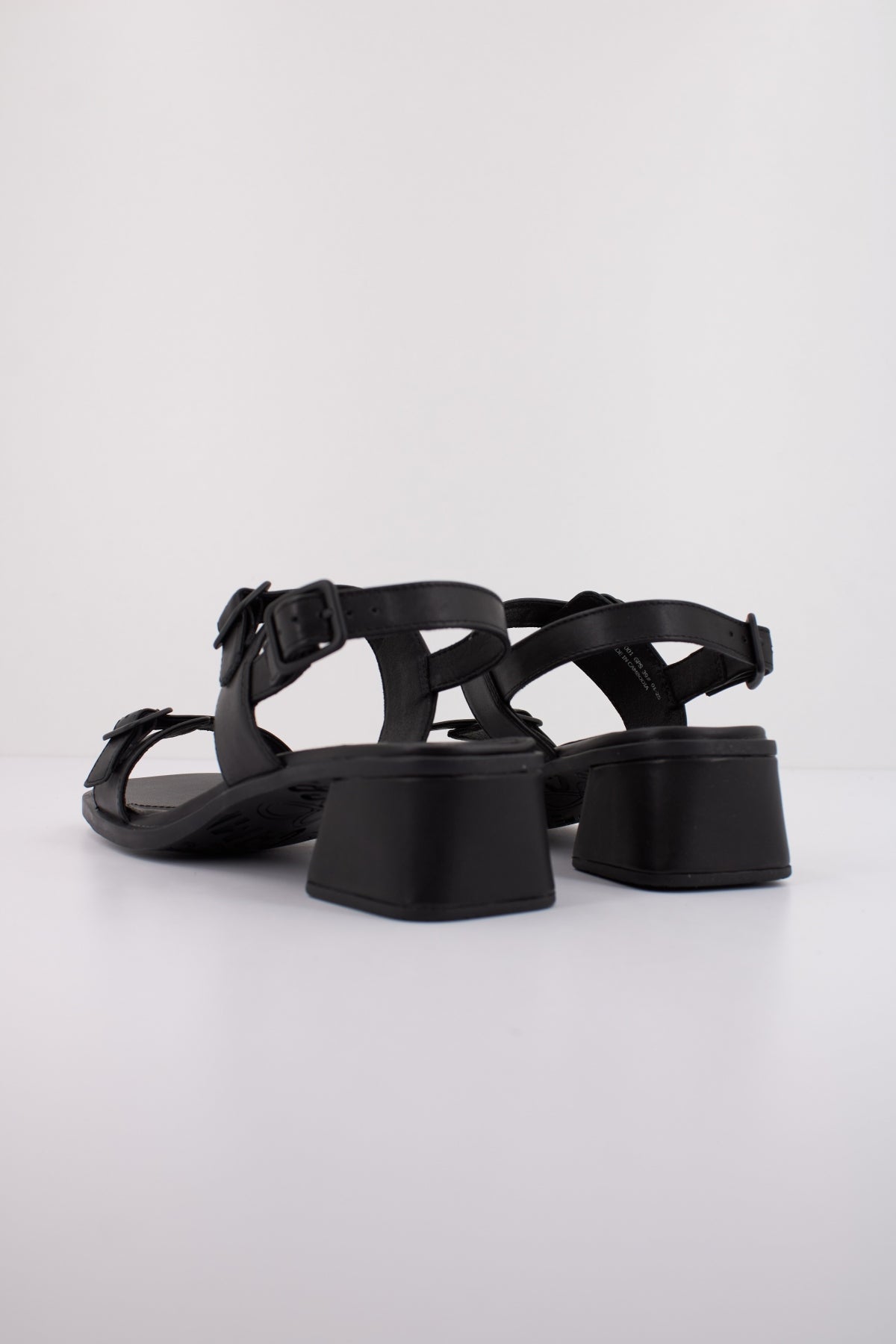 CAMPER KORA SANDAL en color NEGRO  (4)