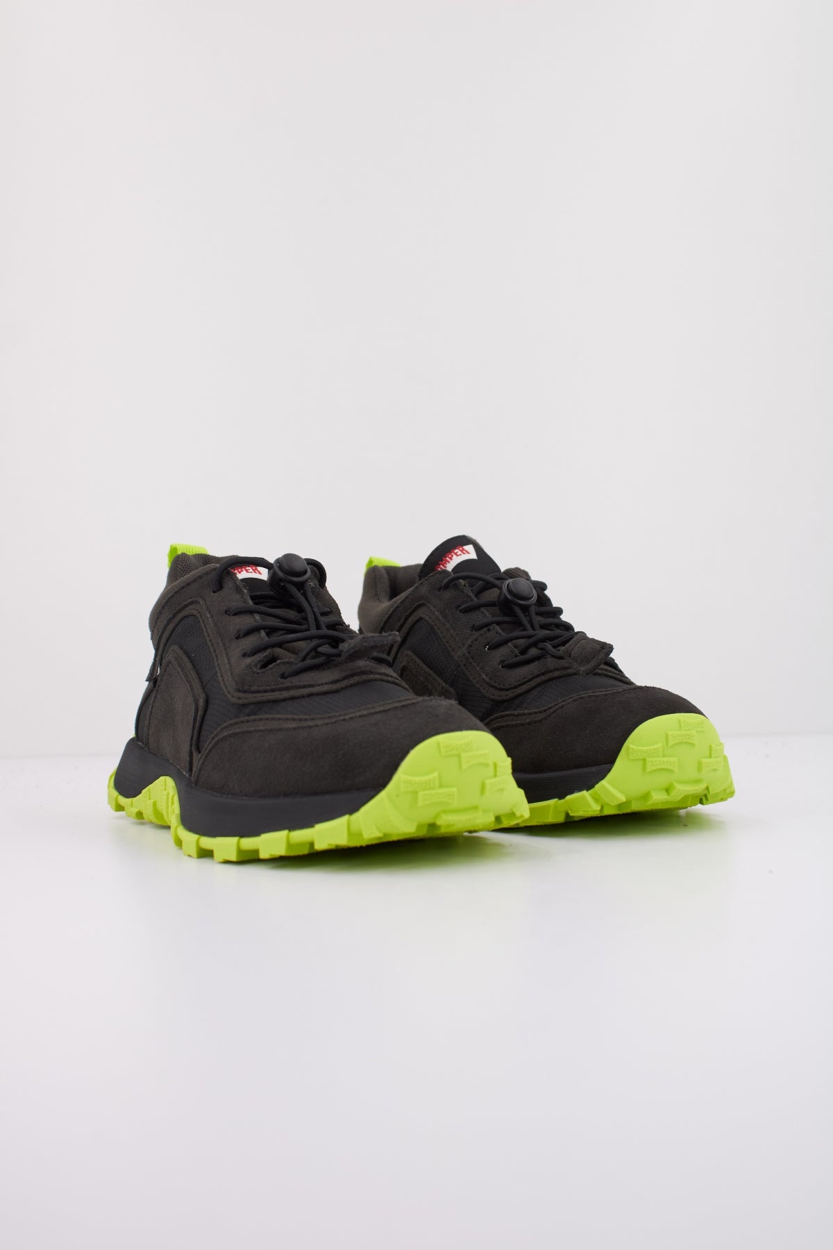 CAMPER DRIFT TRAIL KIDS en color NEGRO  (2)