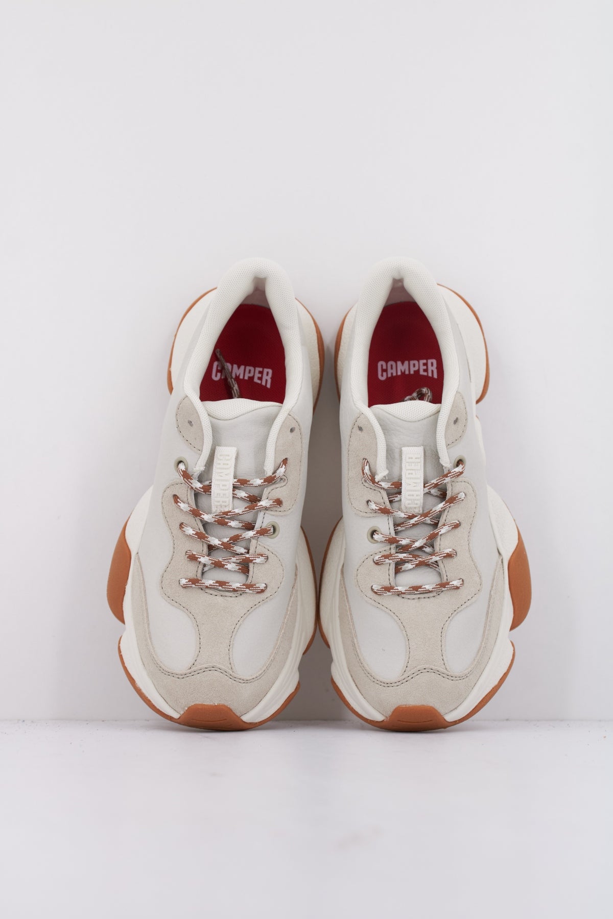 CAMPER  KARST en color BLANCO  (3)