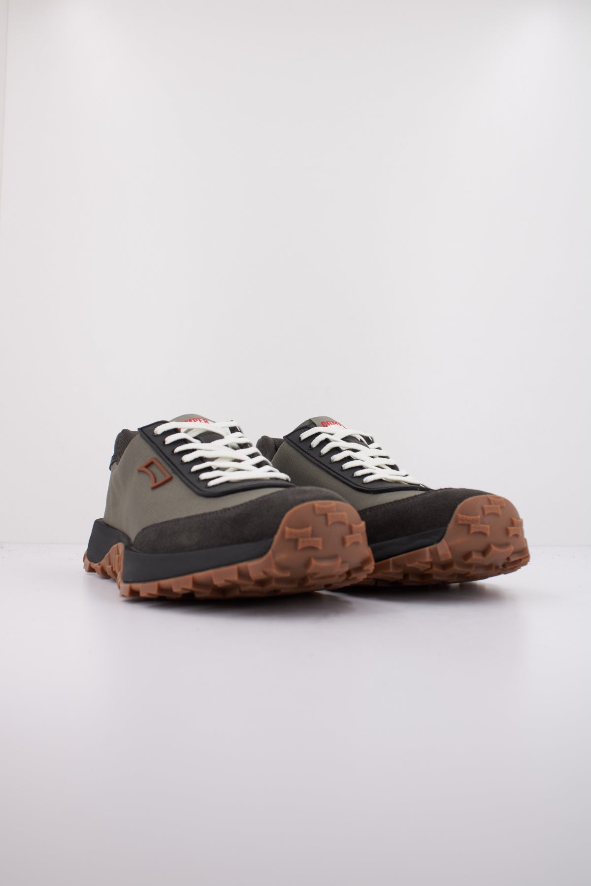 CAMPER DRIFT TRAIL en color NEGRO  (2)
