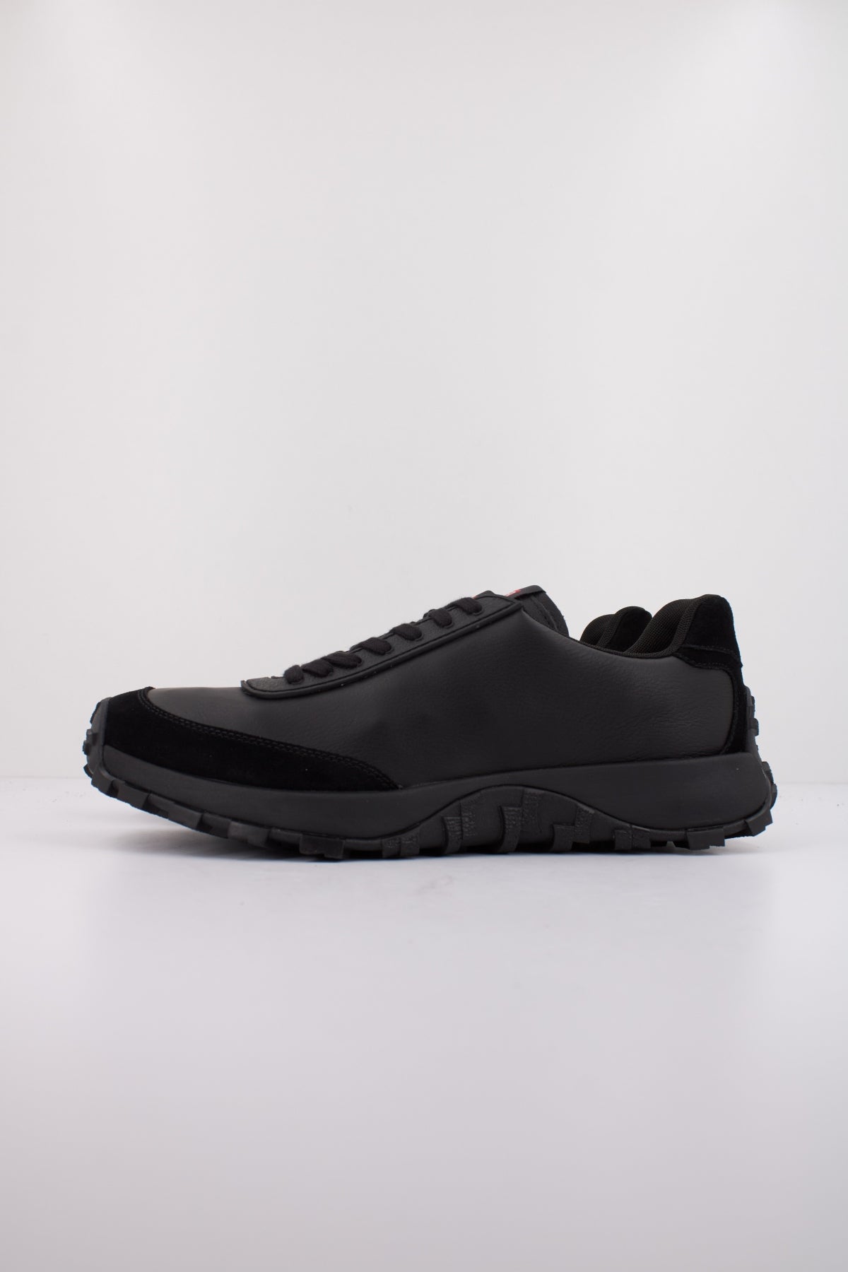CAMPER DRIFT TRAIL en color NEGRO  (1)
