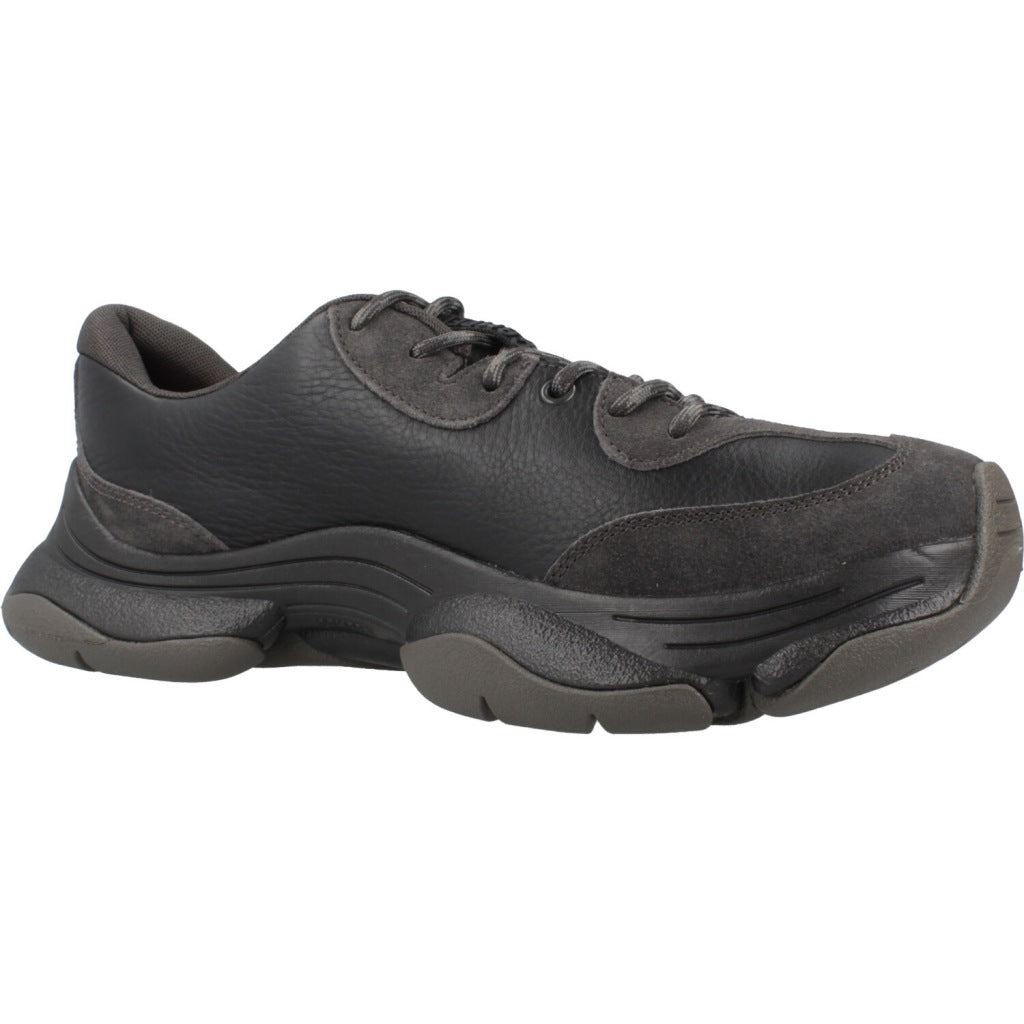 CAMPER  KARST  en color NEGRO  (5)