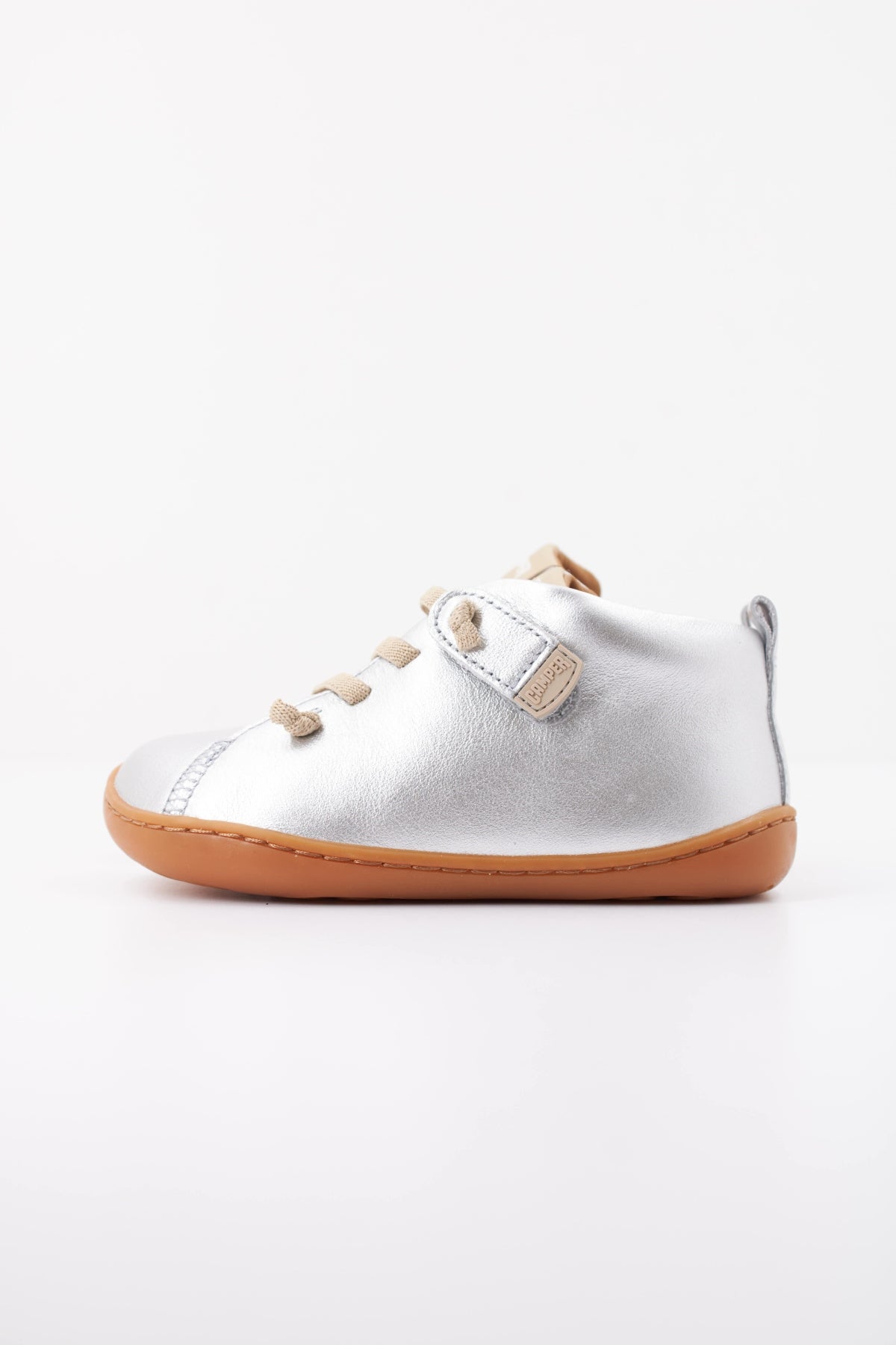 CAMPER PEU FW en color PLATA  (1)
