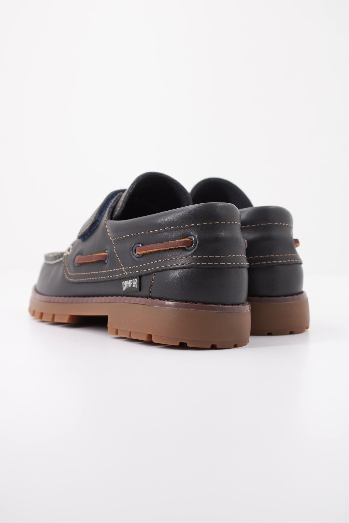 CAMPER COMPAS KIDS en color NEGRO  (4)