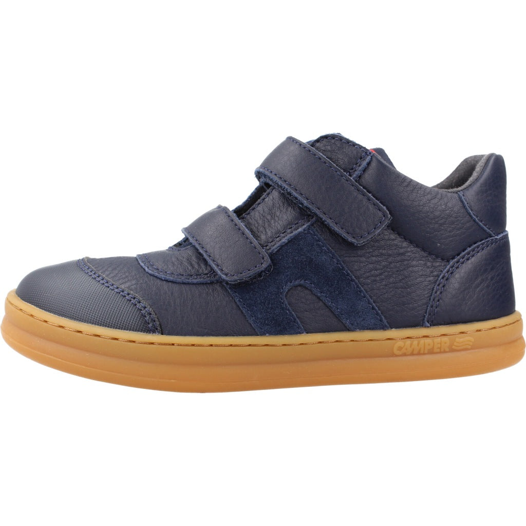 CAMPER RUNNER KIDS en color AZUL  (2)