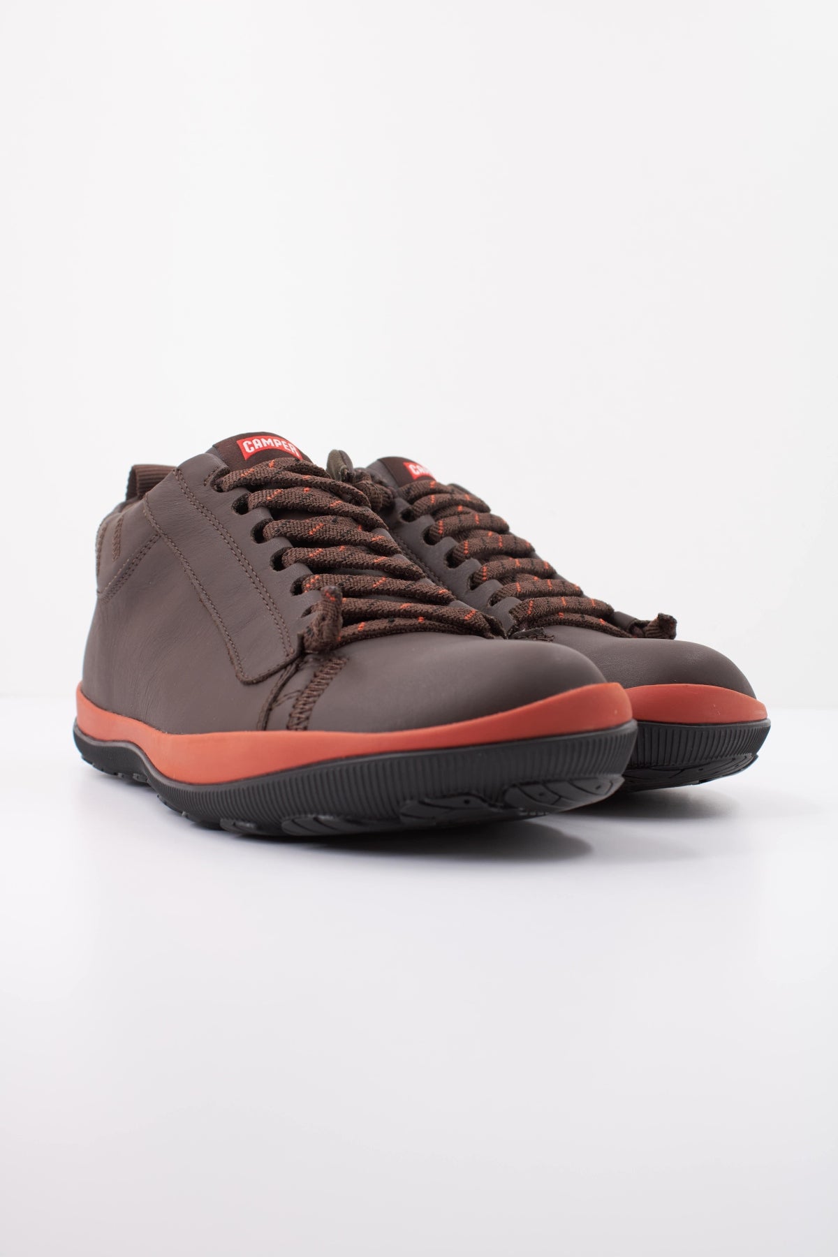 CAMPER GUARD en color MARRON  (2)