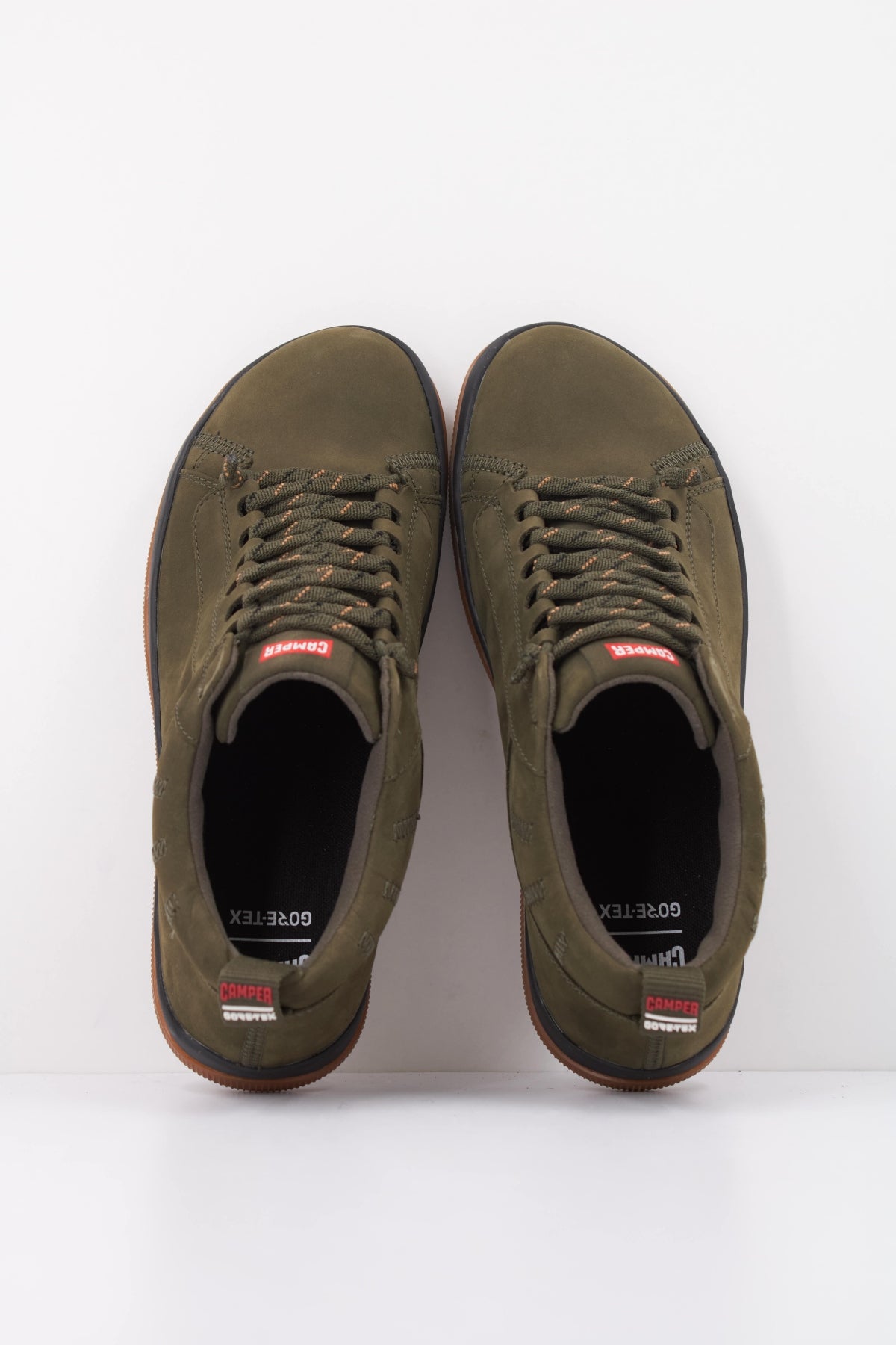 CAMPER TRAVELBUCK en color VERDE  (3)